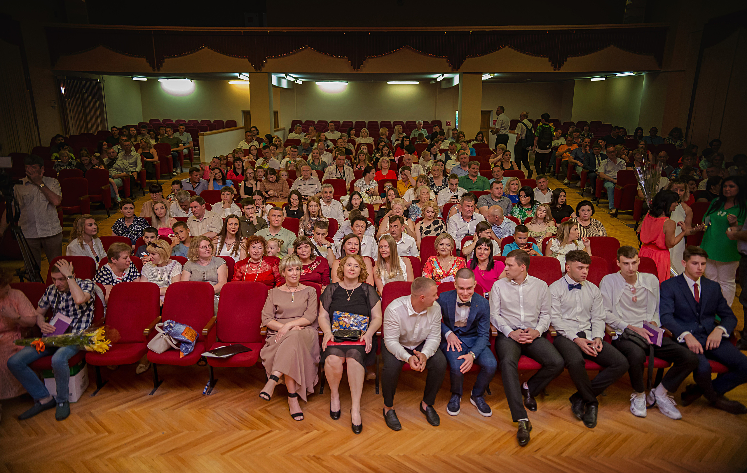 Выпускной Виолетты в Губернии, Новочеркасск, 6-школа, 11-Б. Арт-фотограф Евгений Матвиенко
