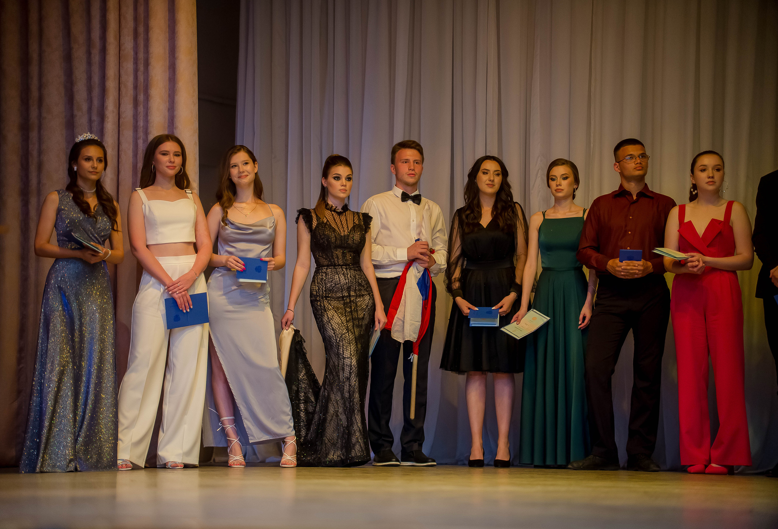Выпускной Виолетты в Губернии, Новочеркасск, 6-школа, 11-Б. Арт-фотограф Евгений Матвиенко