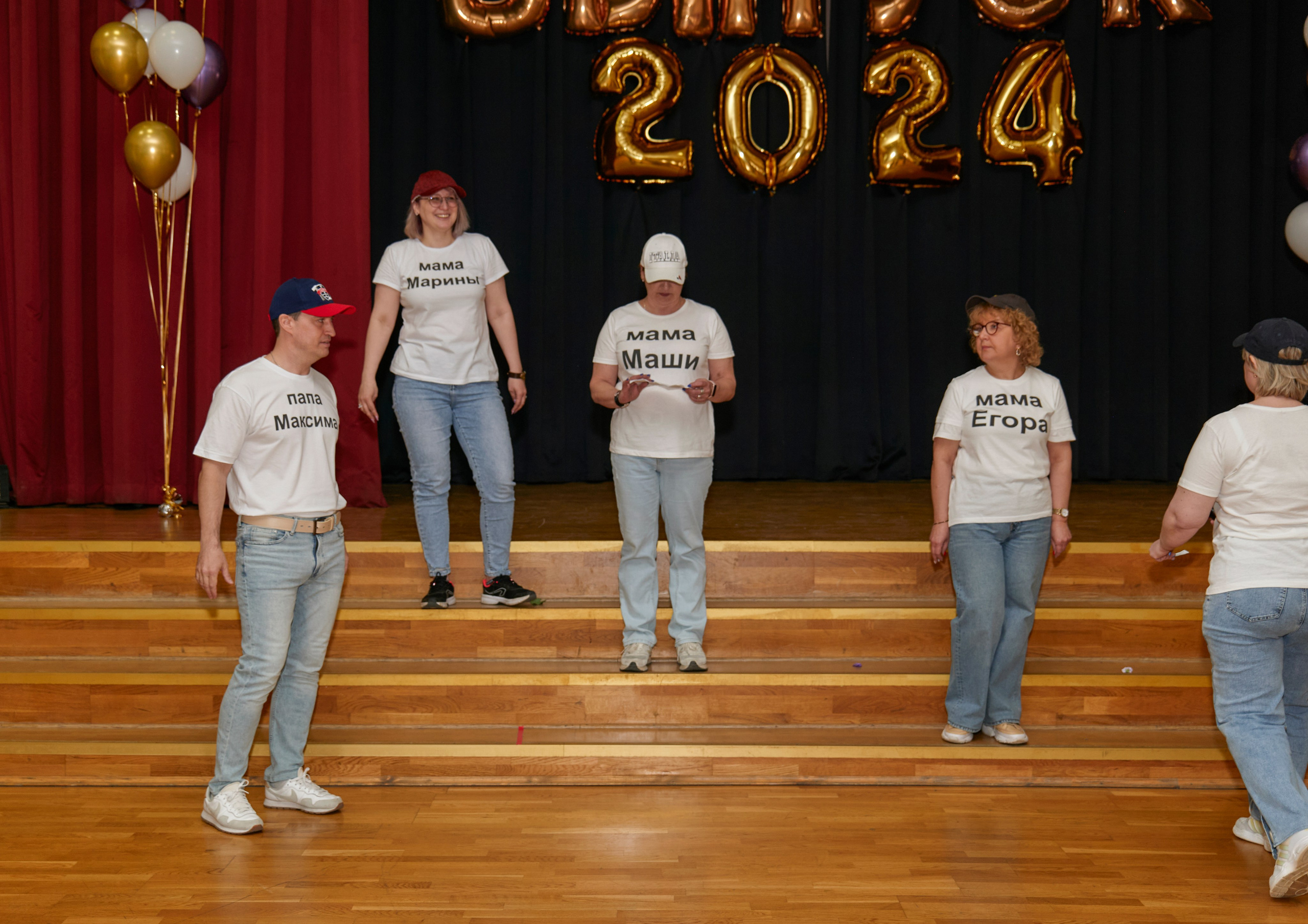 Последний звонок школа 1413. Детский и семейный фотограф г. Москва Оксана Катаджи