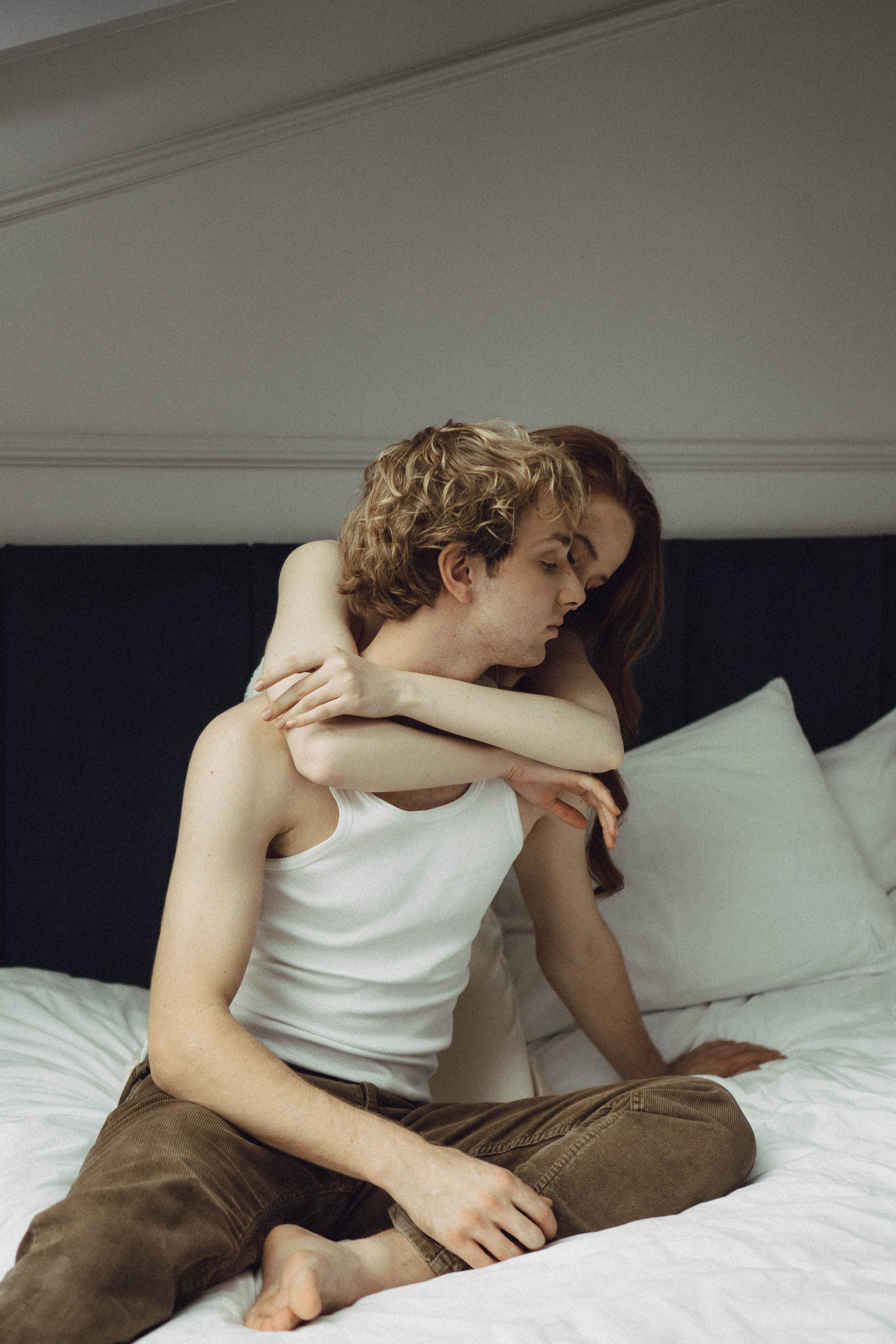 СВАДЕБНАЯ СЬЕМКА В ОТЕЛЕ. СБОРЫ ЖЕНИХА И НЕВЕСТЫ И ТАКЖЕ ТОР И ПОДГОТОВКА К ПРОГУЛКЕ. Профессиональный фотограф, Санкт-Петербург — Виктория Богомолова