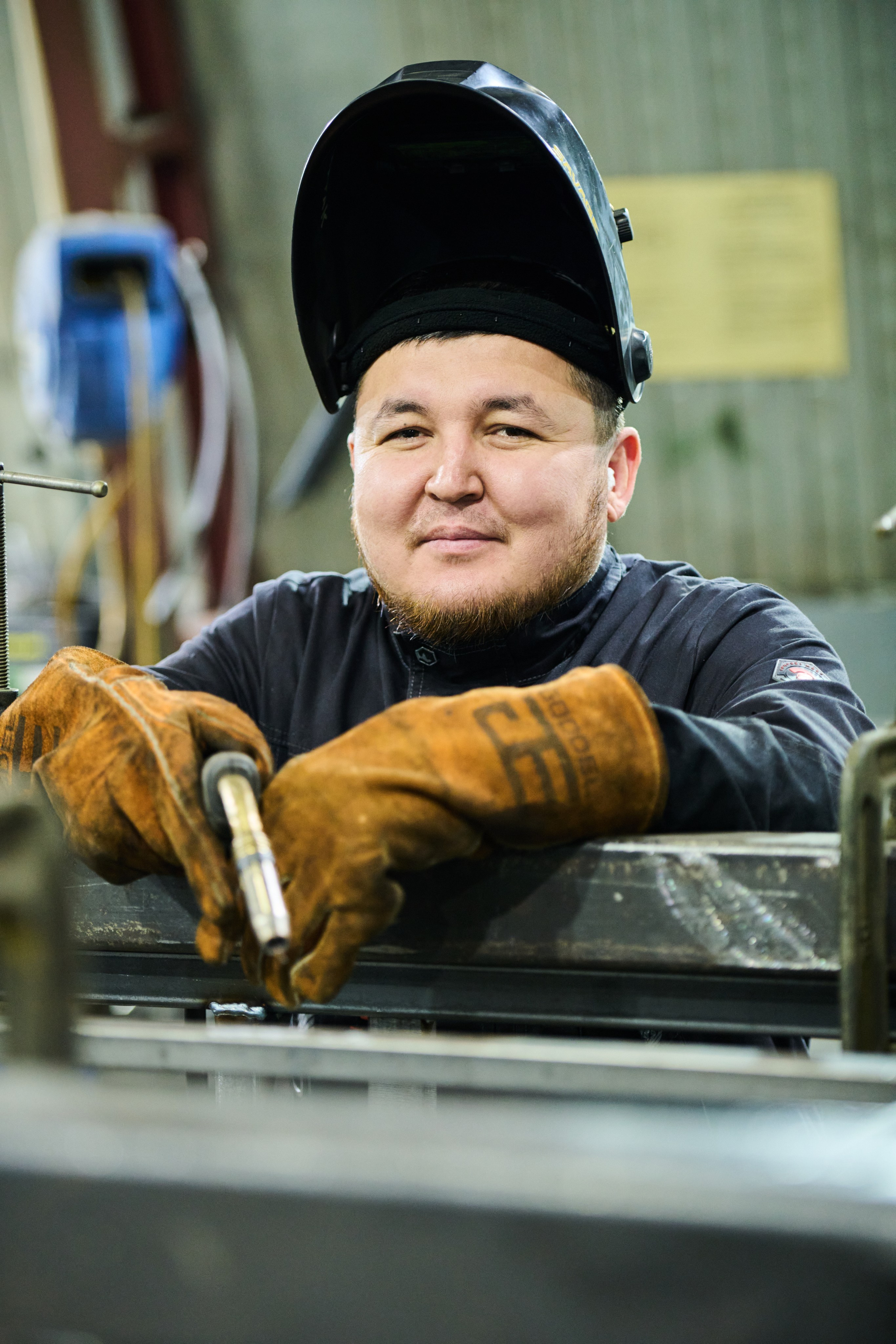Производство внедорожников ТРОМ. Репортажный и семейный фотограф — Шелихов Сергей