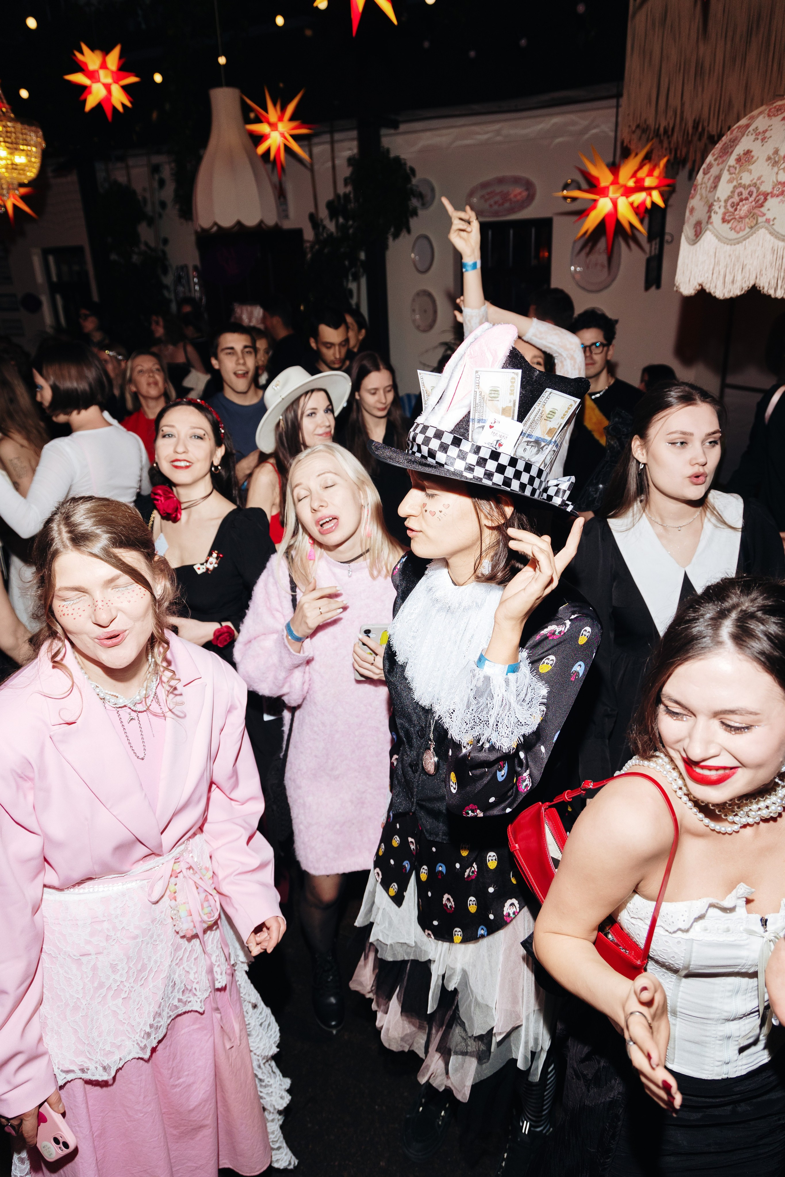 Çava In Wonderland. Reportage photographer Vlad Shishkin