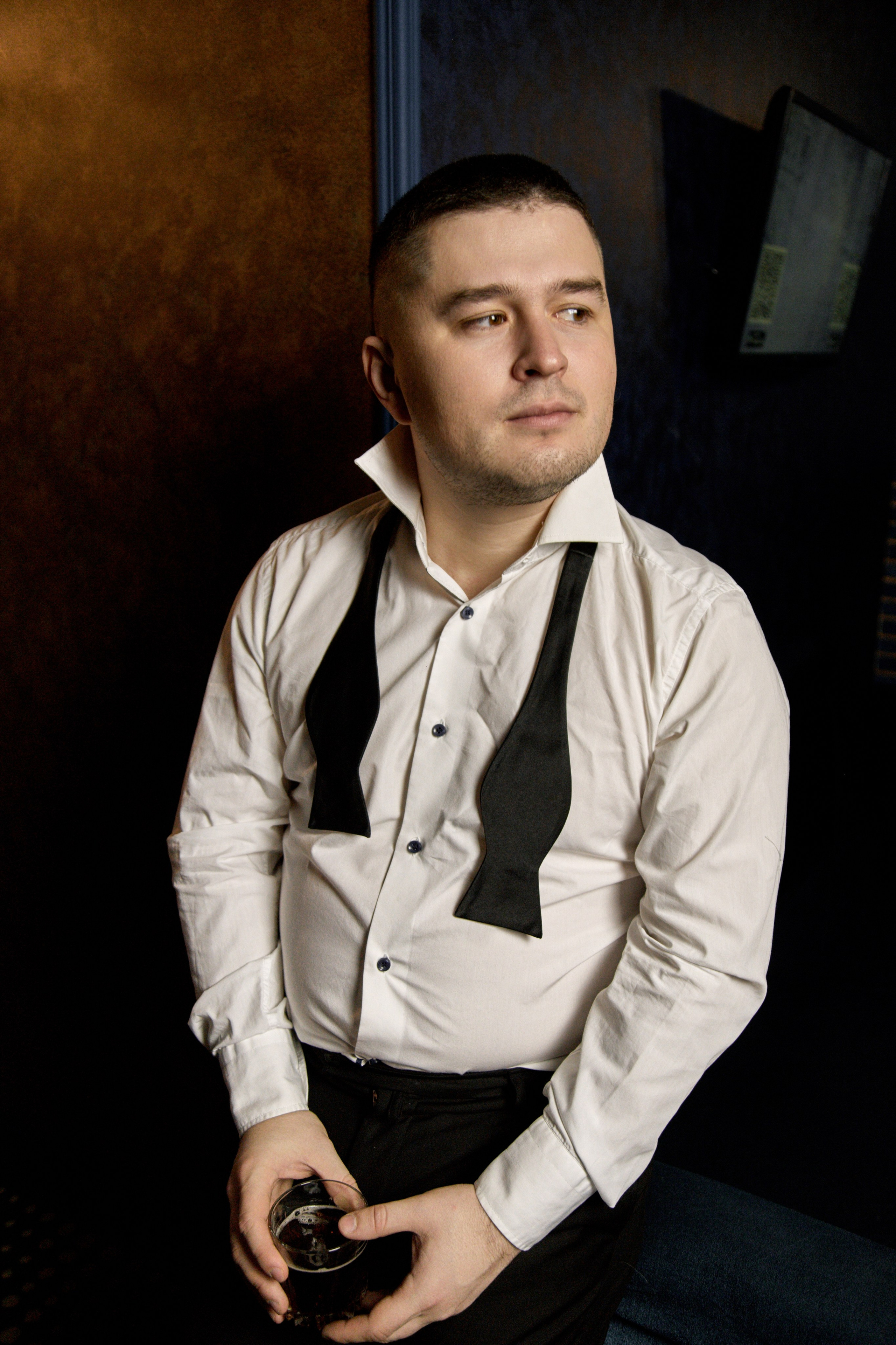 Руслан Гасимов — ведущий праздников и мероприятий. Фотограф Челябинск — Кирилл Устюжанин