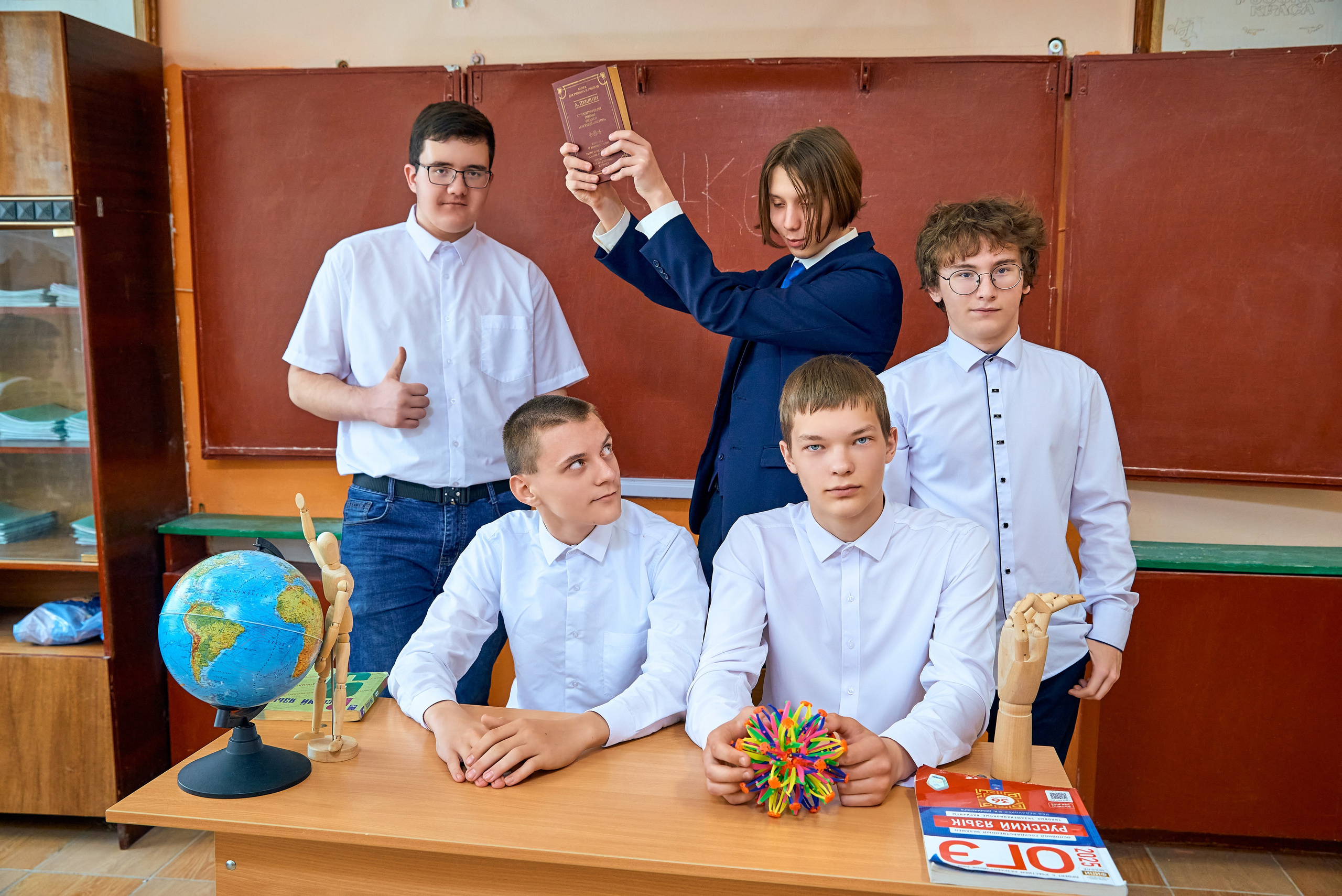 9Б класс Глазуновская СОШ выпуск 2025. Фотограф в Орле Павел Черкасов