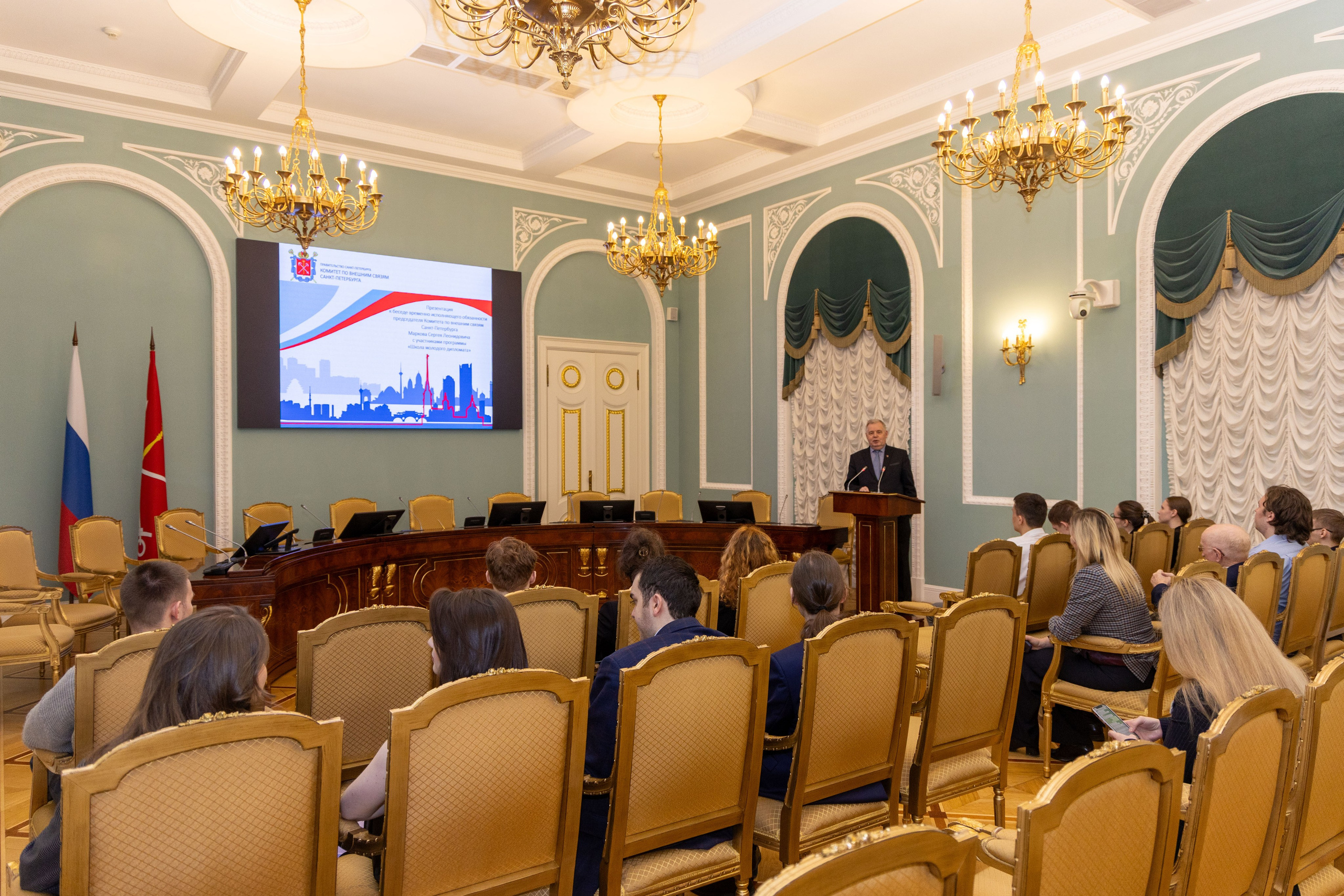 Кружок молодого дипломата. Портретный и семейный фотограф Санкт-Петербург