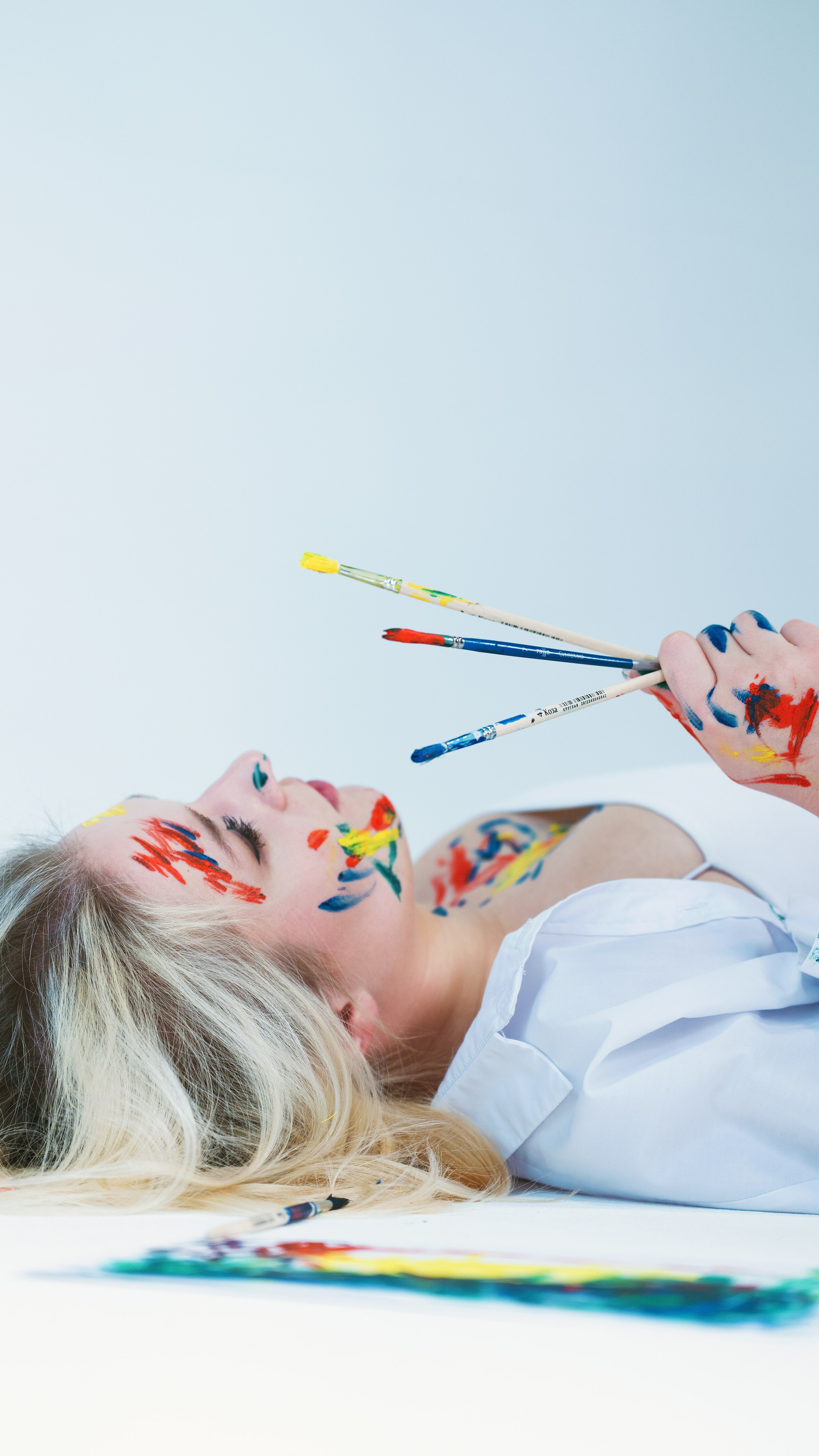 Женские студийные портреты. Главная