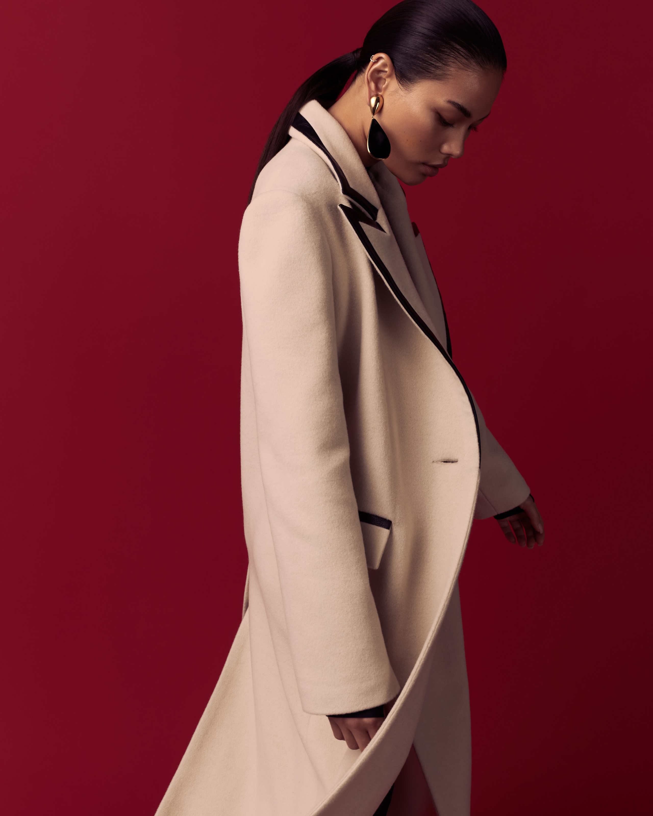 DV brand (Daria Vasileva). Retoucher