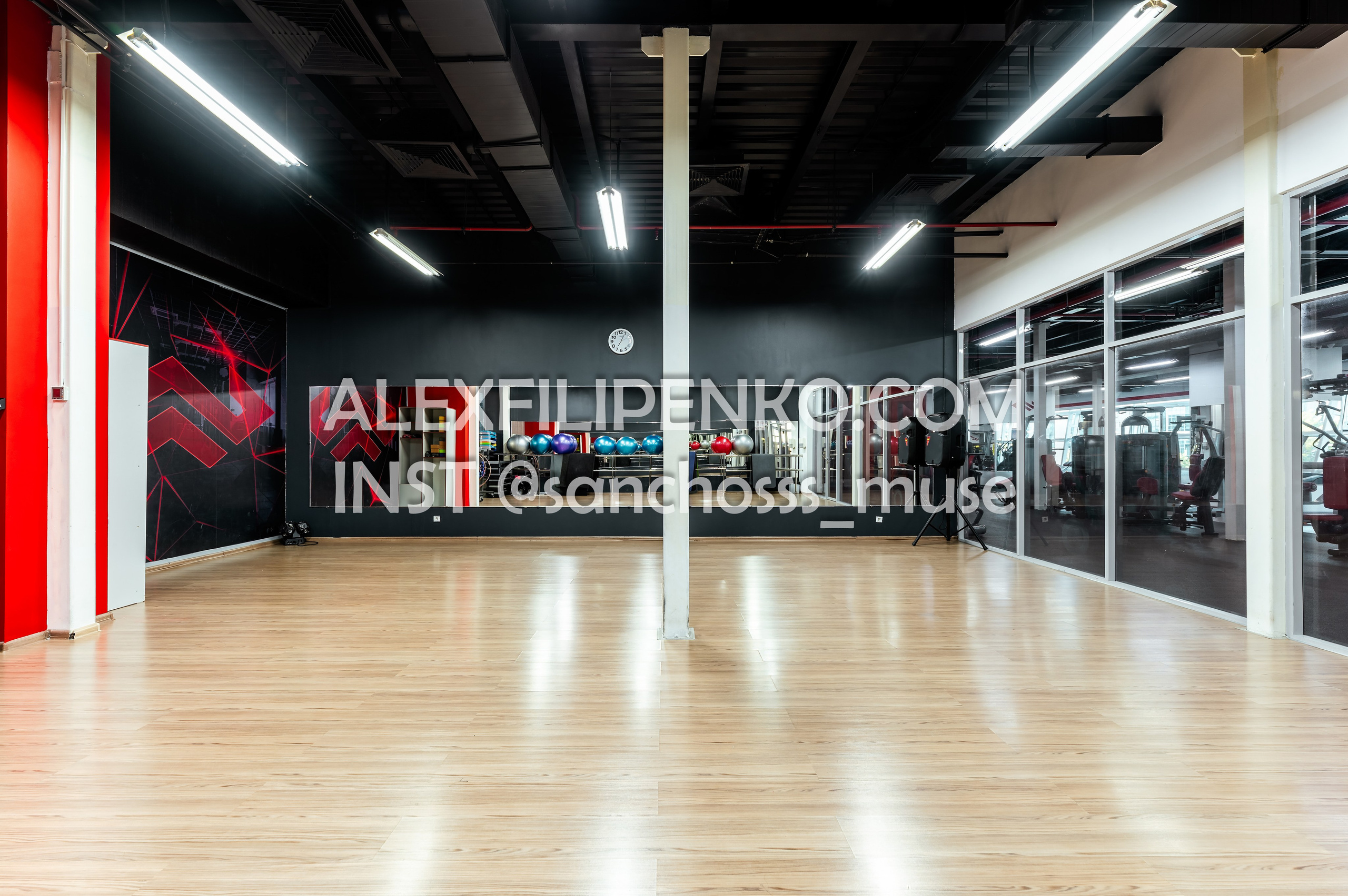 WORKOUT Достык 18. Фотограф интерьера недвижимости и архитектуры в Астане