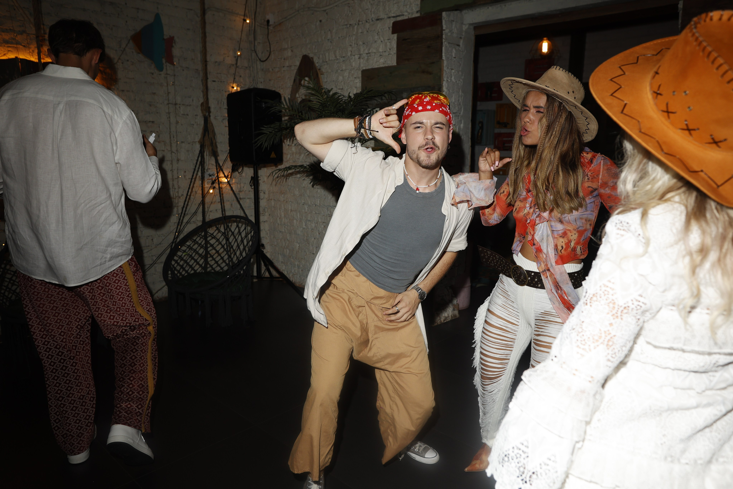 ГЕРМАН ГЛАСС. Nikolskayasecular