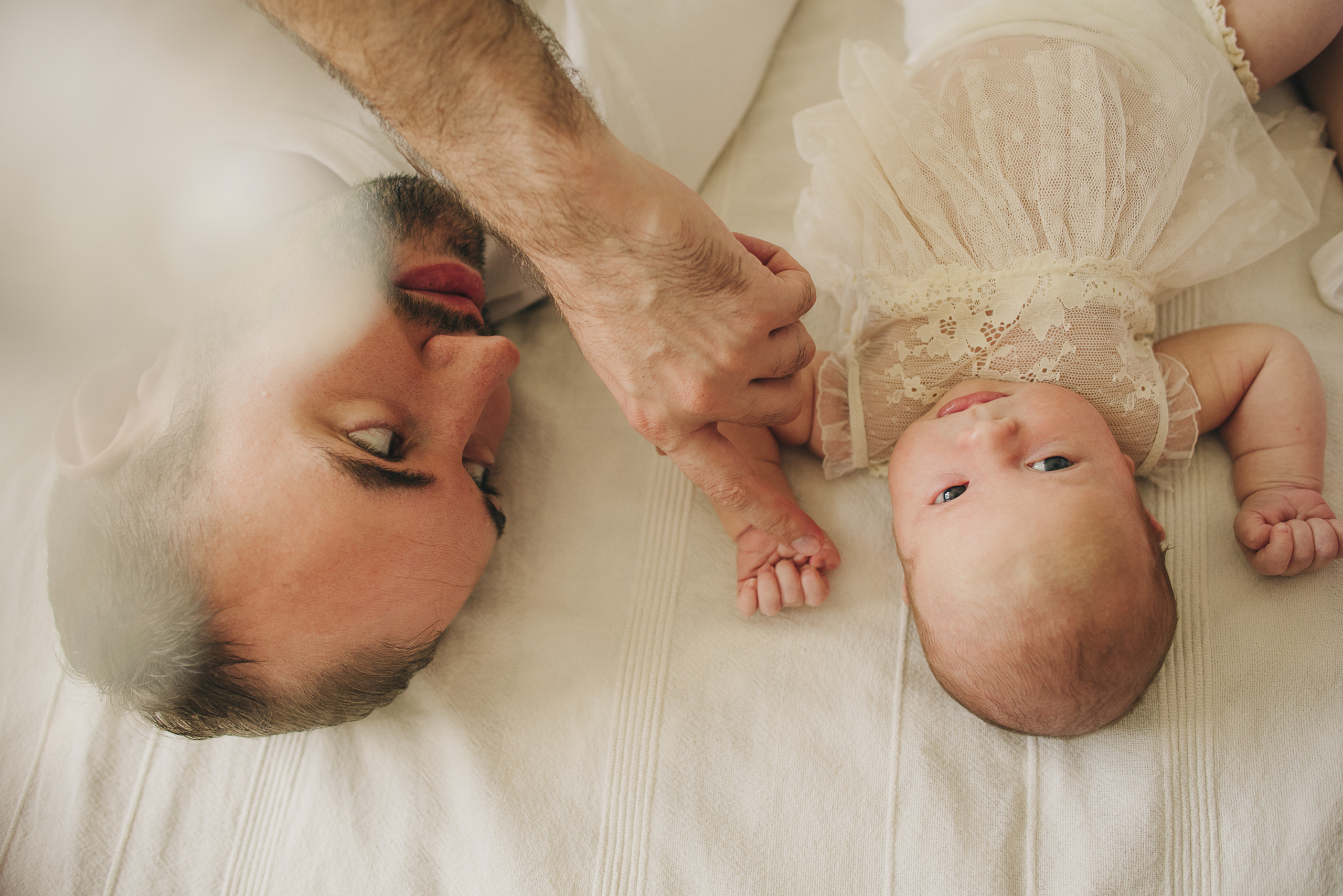 Съёмка девочки с улыбкой. Фотограф в Москве новорожденные свадьбы семьи Дарья Ларионова