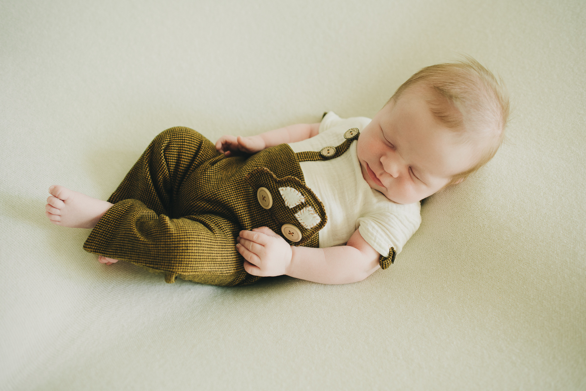 Лев. Фотограф в Москве новорожденные свадьбы семьи Дарья Ларионова