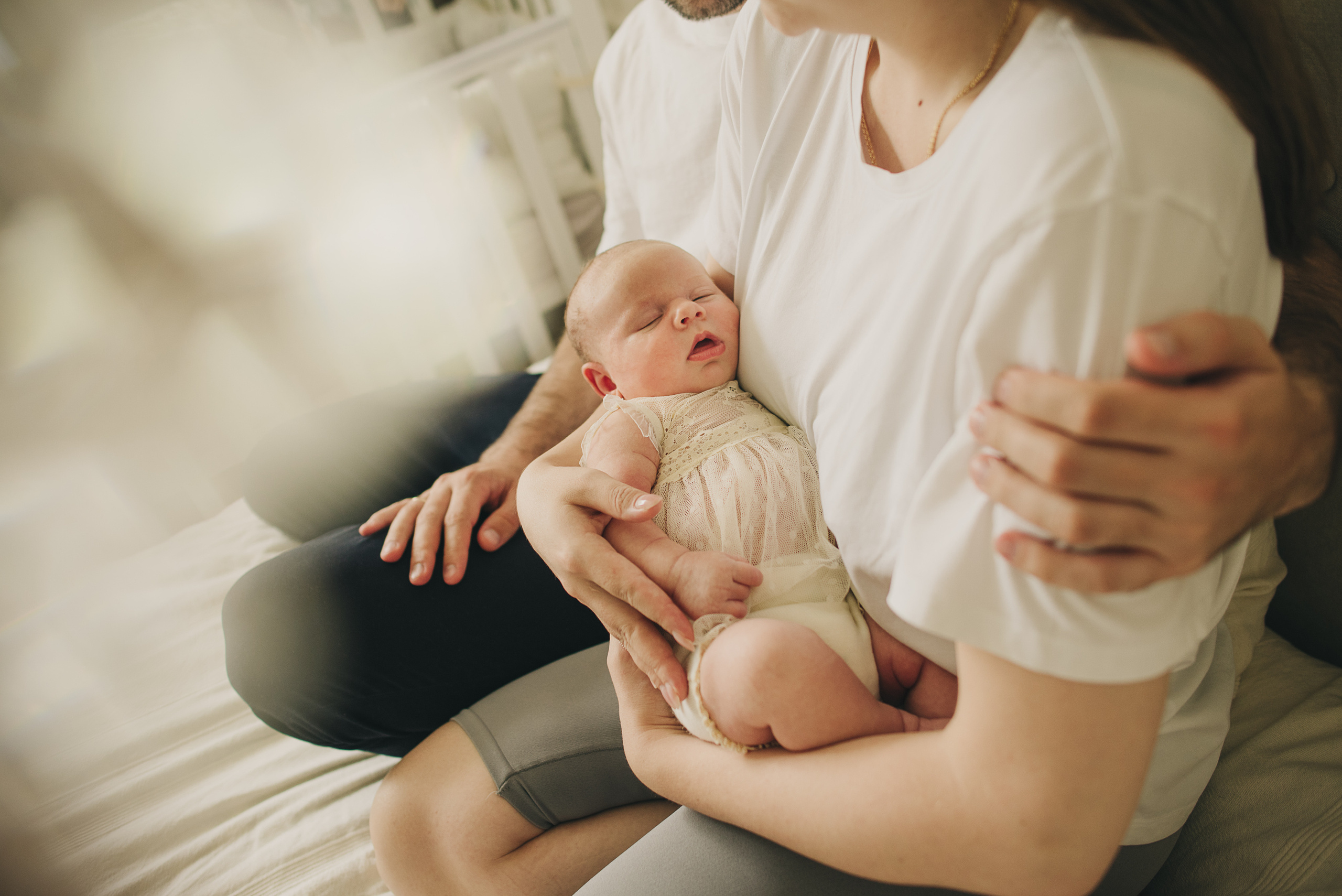 Съёмка девочки с улыбкой. Фотограф в Москве новорожденные свадьбы семьи Дарья Ларионова