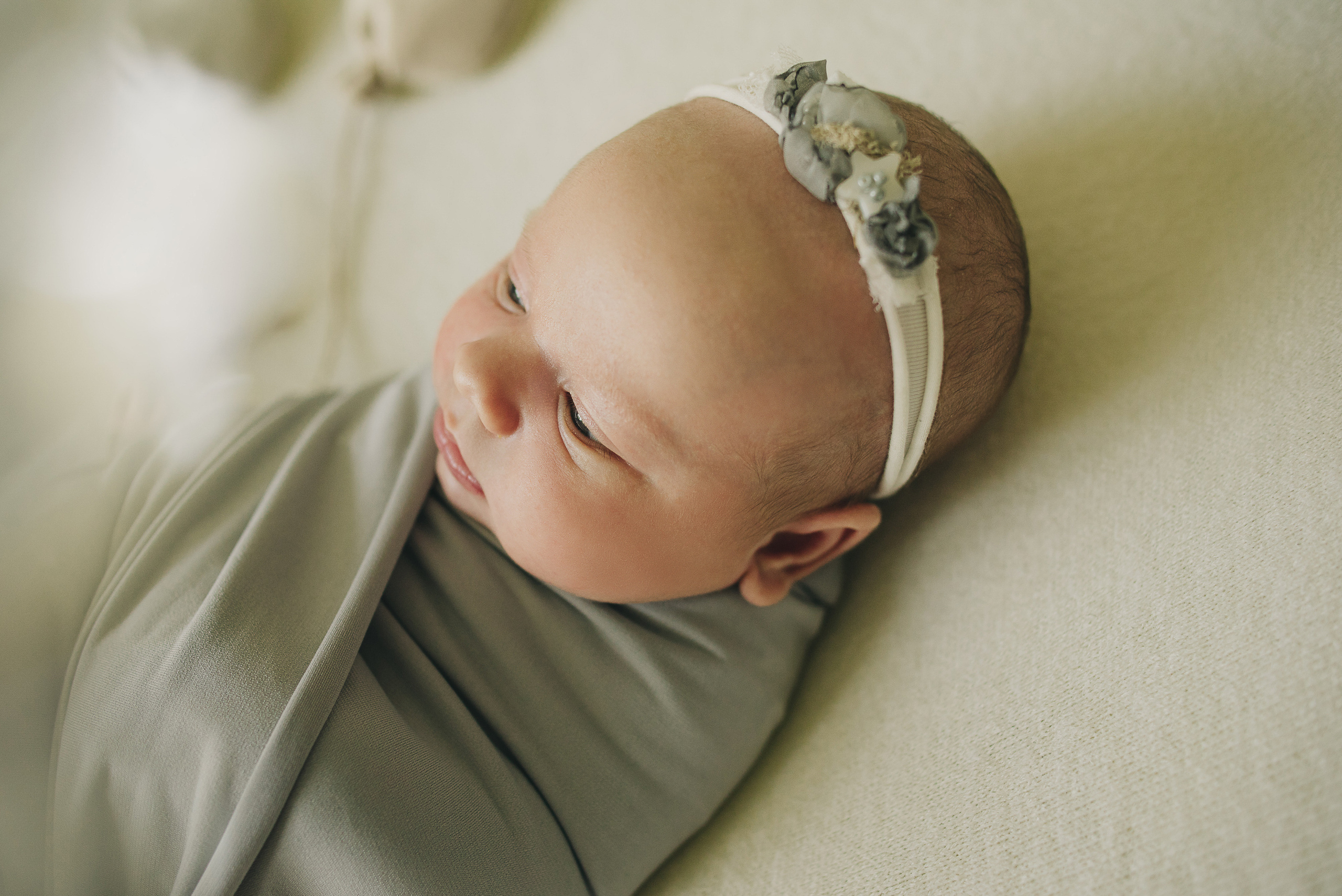 Съёмка девочки с улыбкой. Фотограф в Москве новорожденные свадьбы семьи Дарья Ларионова