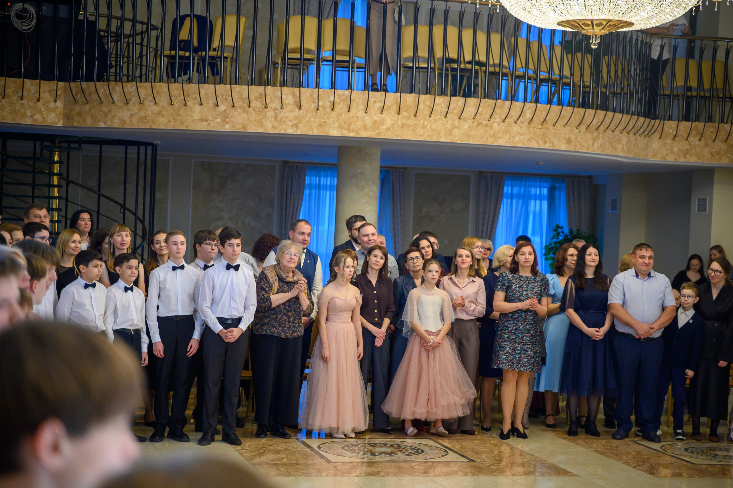 Бал ФМШ 7 класс. Фотограф новорожденных, семейный детский в Тюмени Татьяна Морозова