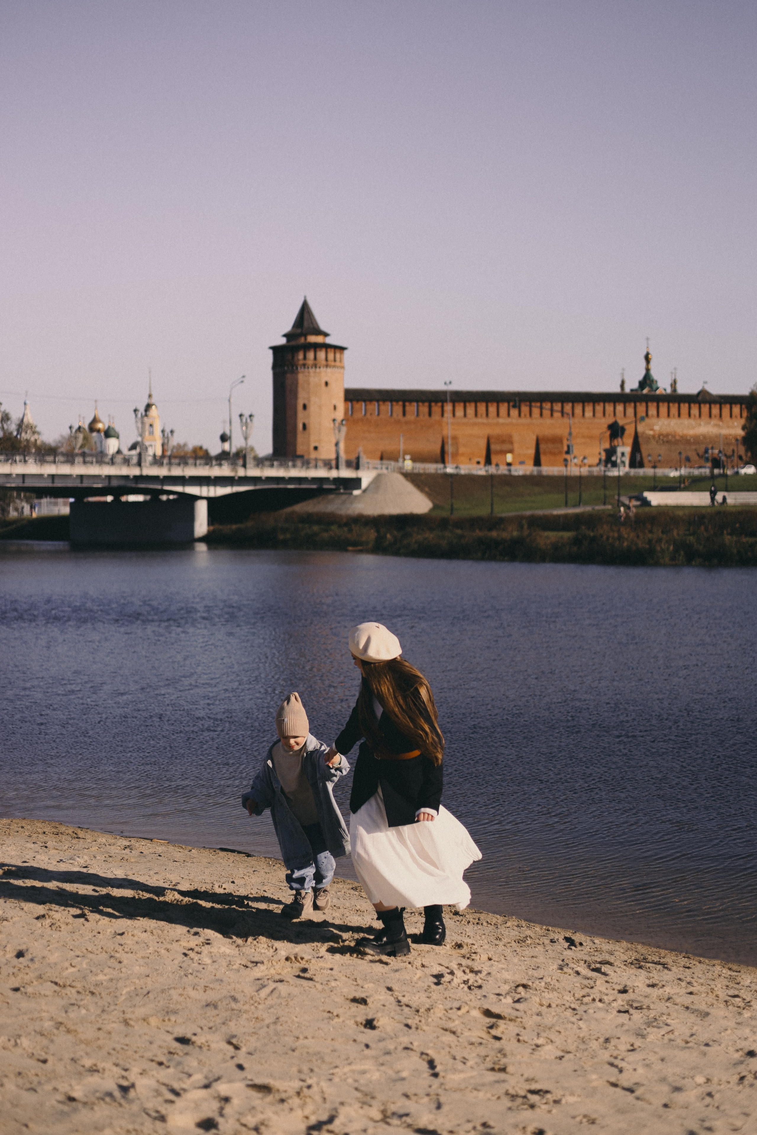 Игнат и его мама. Фотограф Мария Лаенко