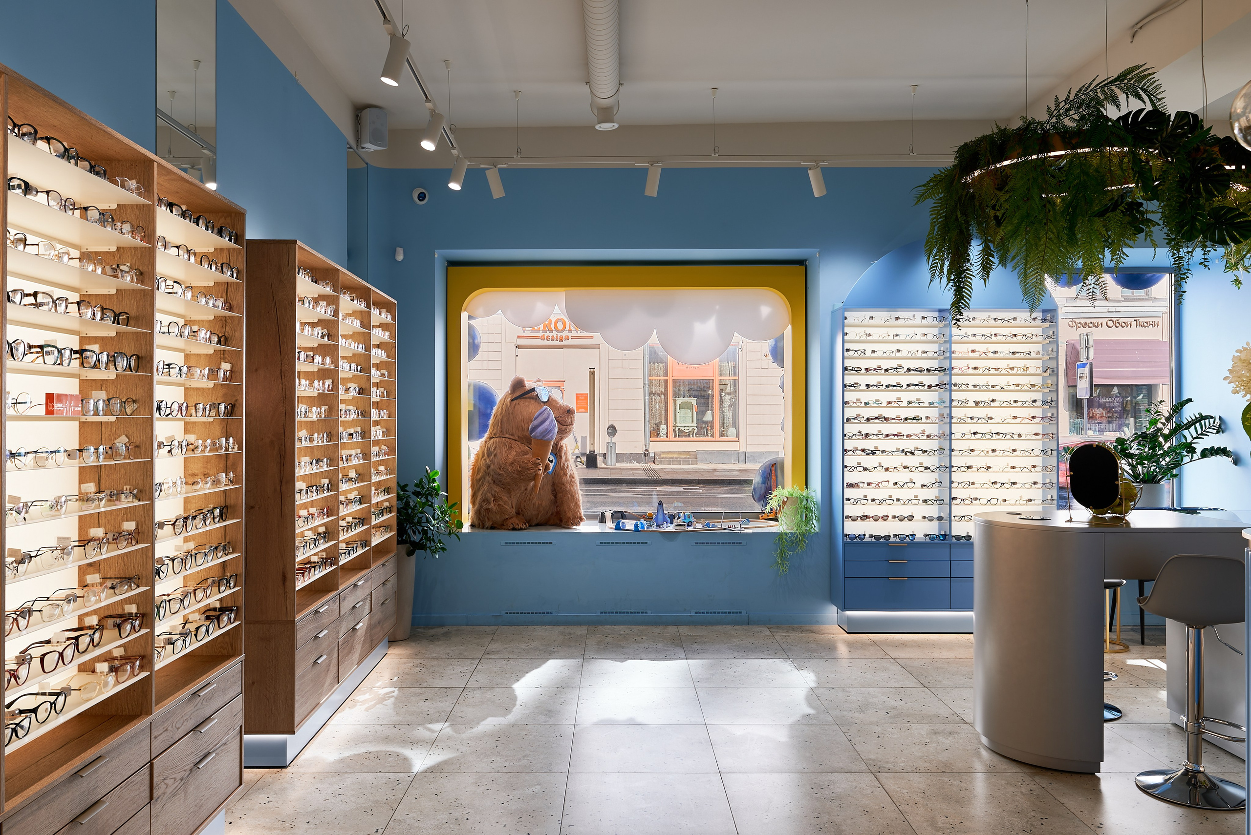 Небесно-голубой и капибара: оптика в Москве (Публикация My Decor). Бояршинов Антон Интерьерный фотограф/видеограф Москва