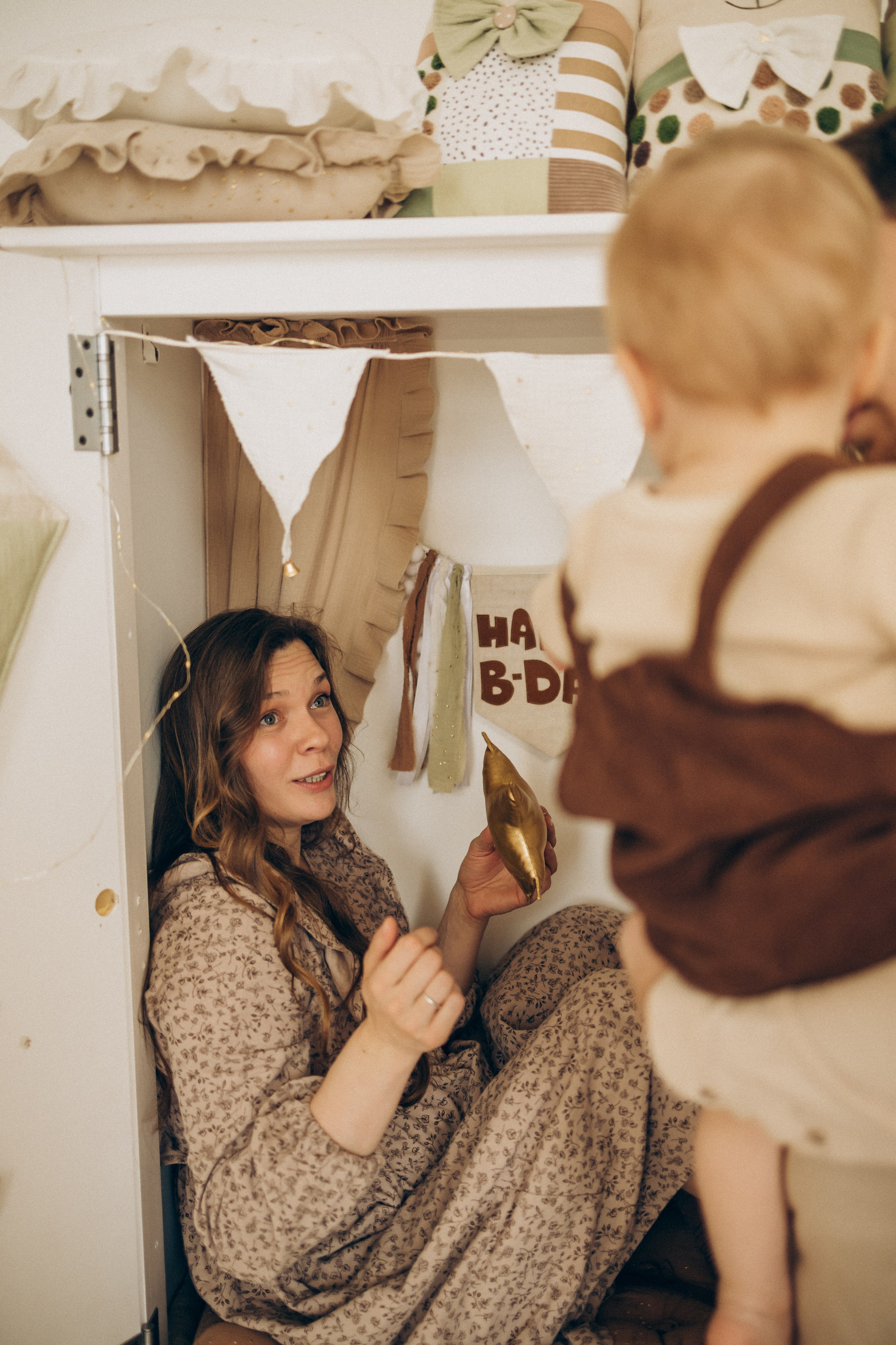 Семейная фотосессия Москва, семейный фотограф в Москве, семейная фотосессия, детский фотограф, семейная фотосессия в студии, студийная семейная фотосессия, фотосессия с малышом, фотосессия годовасия, фотосессия в годик