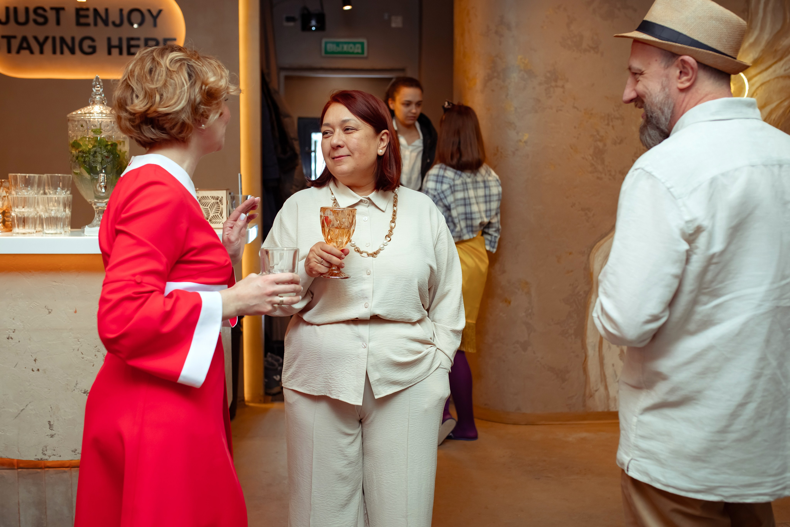 Юбилей Анны в стиле Гайдая. Семейный и детский фотограф в Москве Дорогова Екатерина