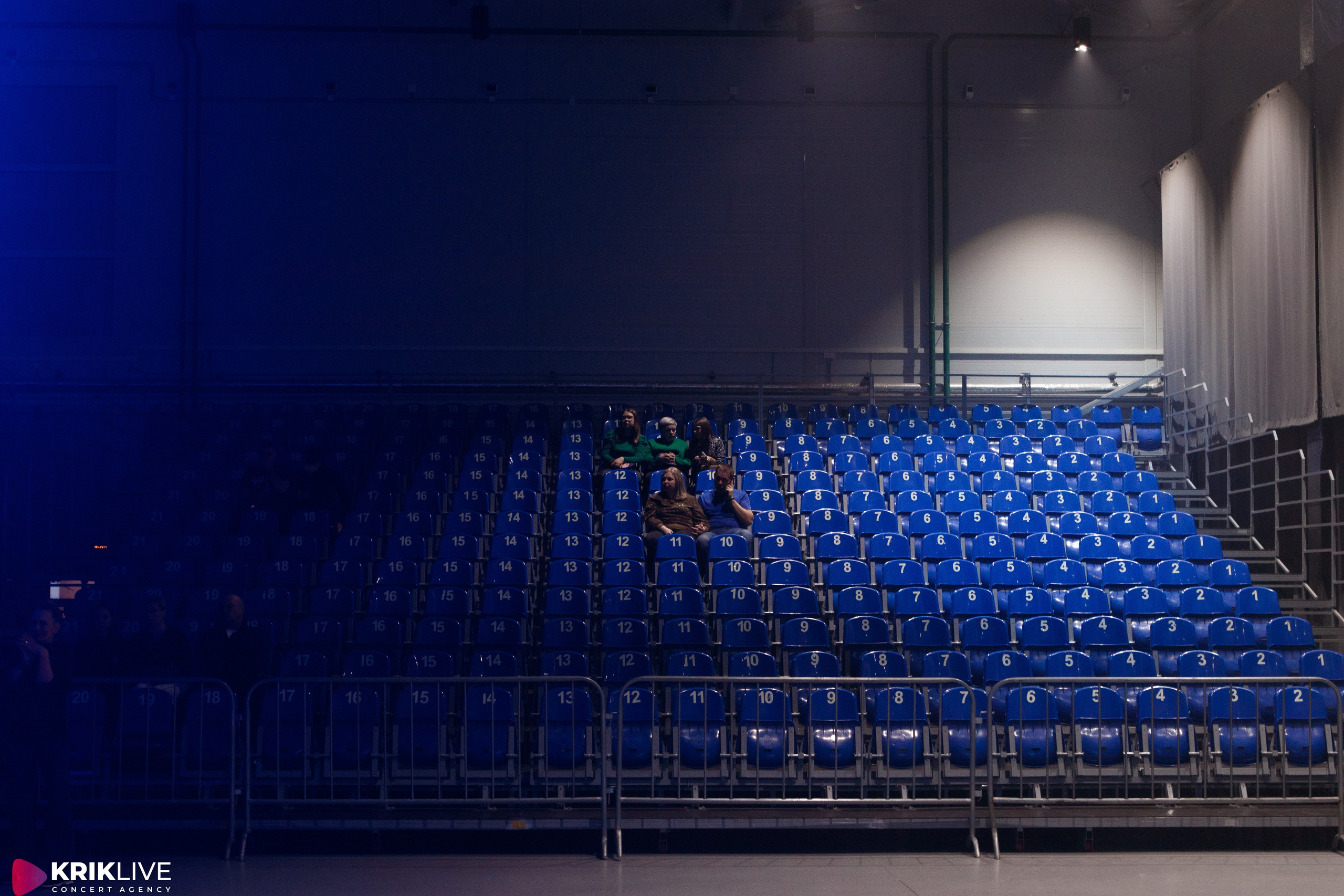 Дискач 90-х. Портретный и пейзажный фотограф Никита Павлов