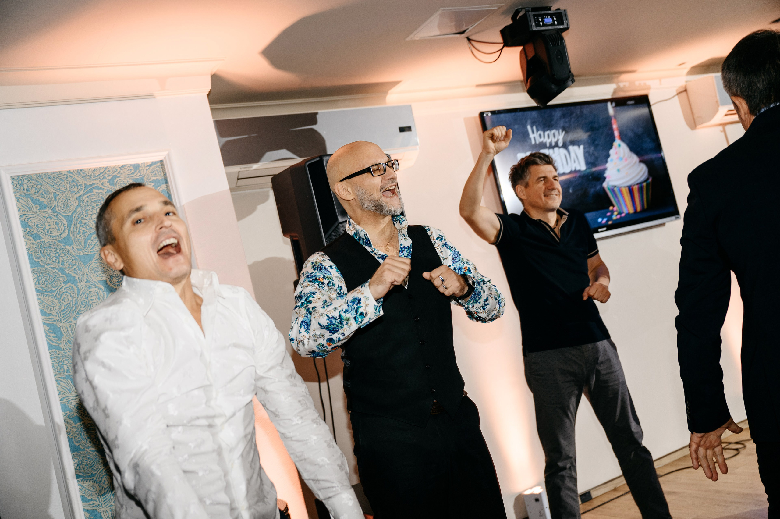 Андрей. 50 — Жизнь только начинается!. Свадебный фотограф в Красноярске