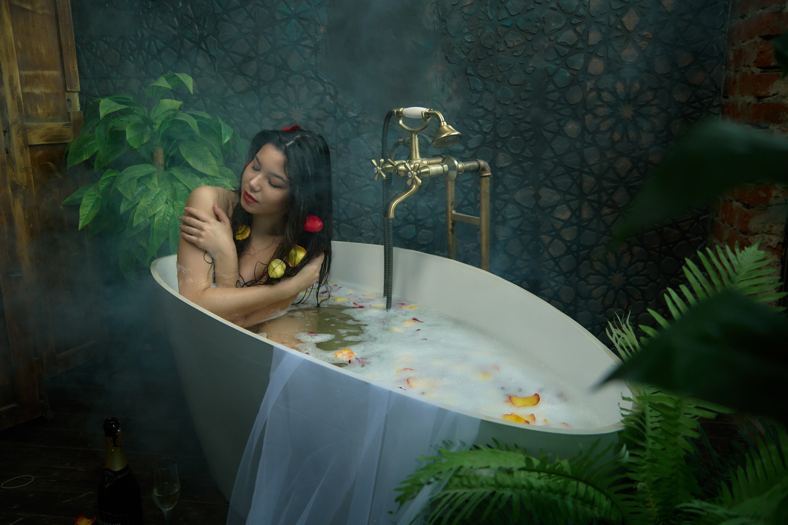 Фотосессия в ванной. Владимир Суздалов (ProMaXe) — Портретный фотограф, тематические фотосессии в Чебоксарах