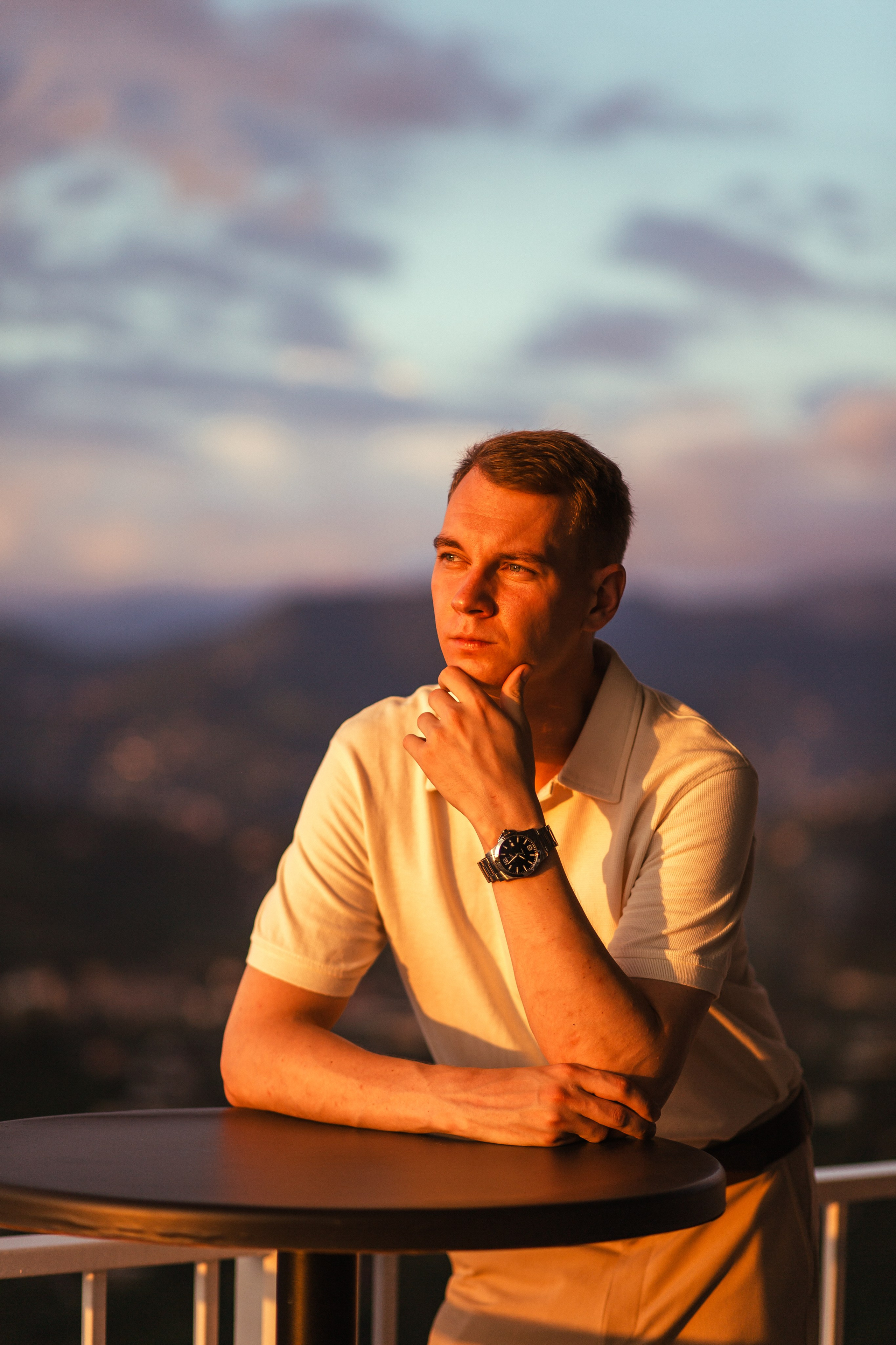 Алексей. Фотосессия в отеле и в горах. Фотограф Батуми | Lera Rawlick