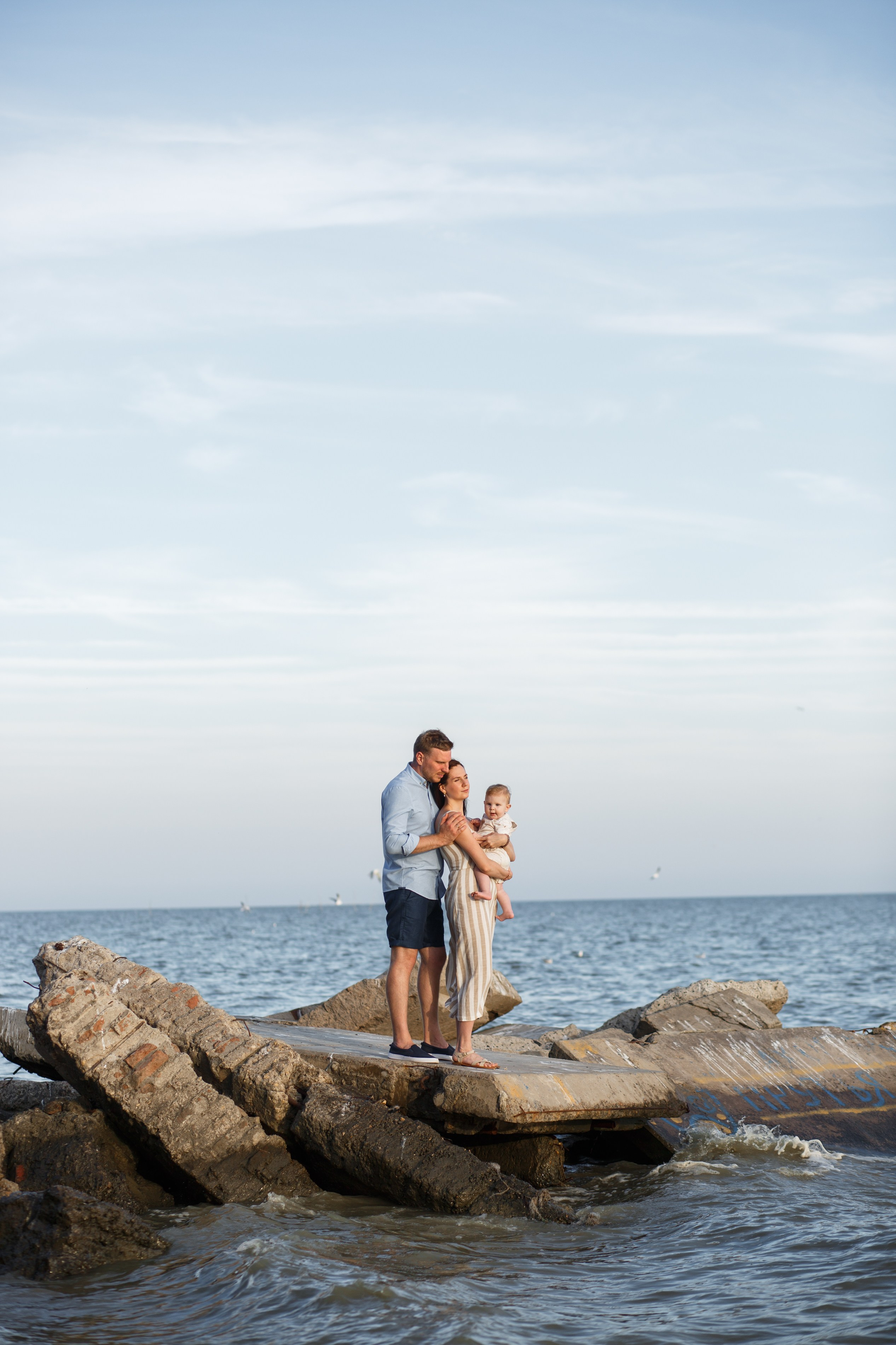 Солнце, ветер и любовь. Главная