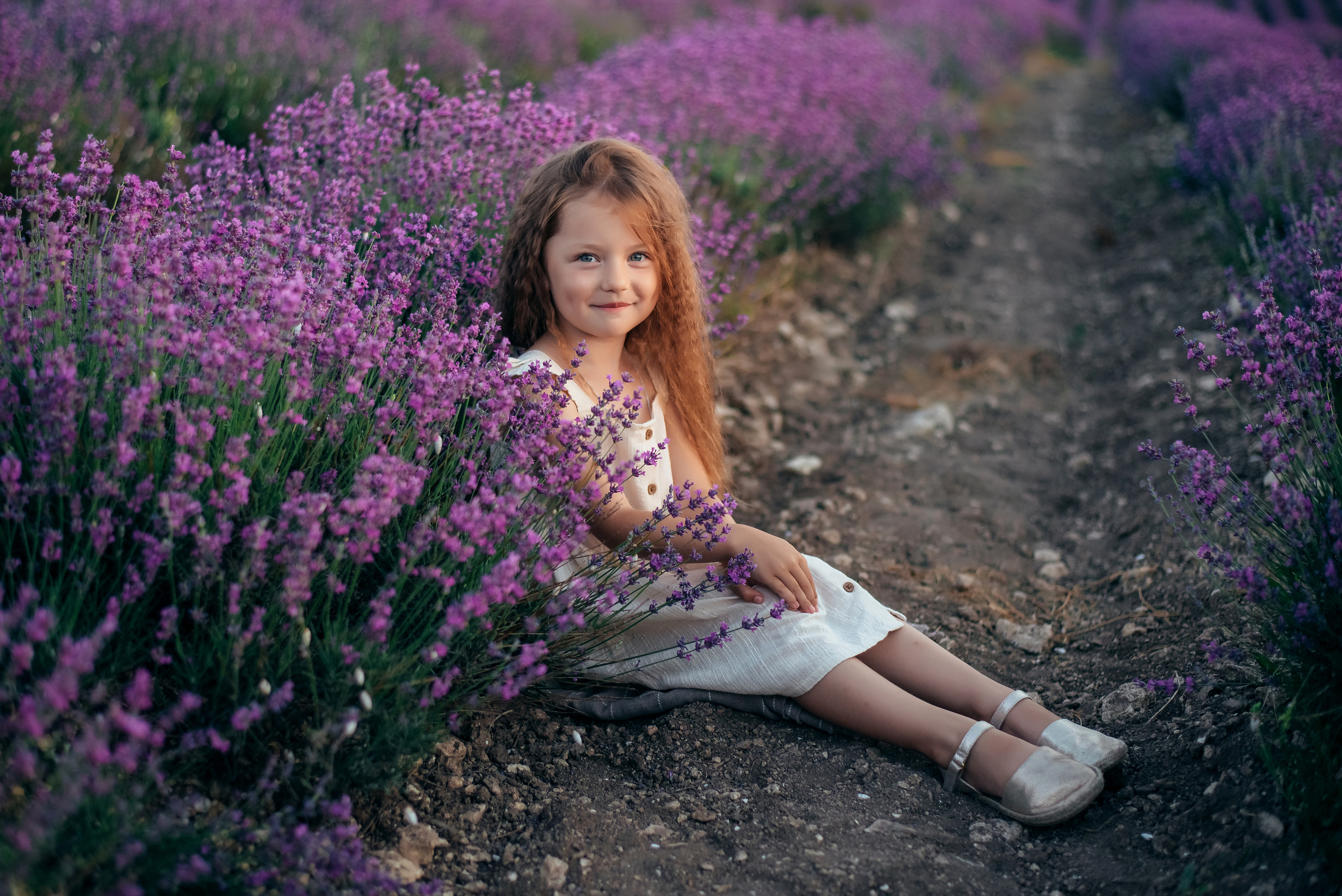 Семейная фотосессия в лавандовом поле. Свадебный и семейный фотограф в Симферополе Дарья Маркова
