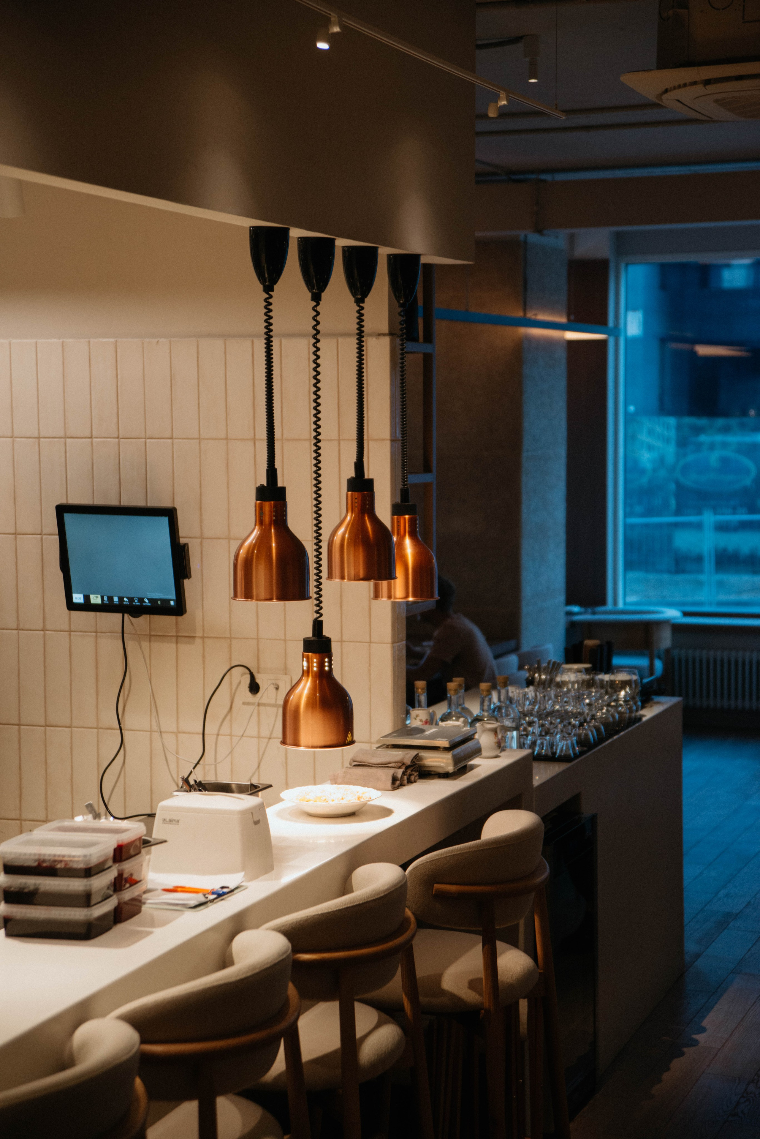 Контентная фотосессия для ресторана La Volte. Ксения Glossa. Портретный и репортажный фотограф в Самаре