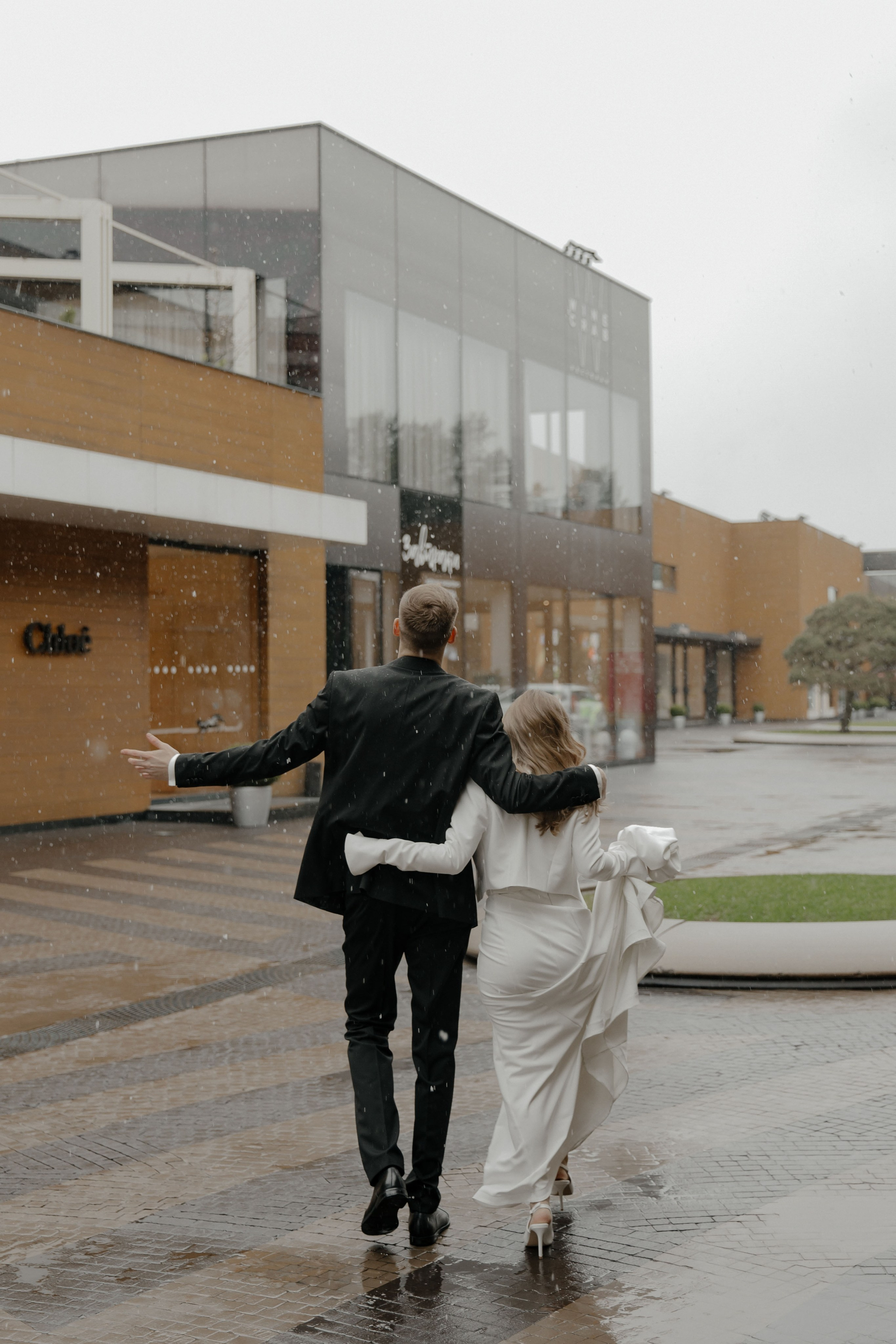 07.05.2024. RETOUCH-HOUSE