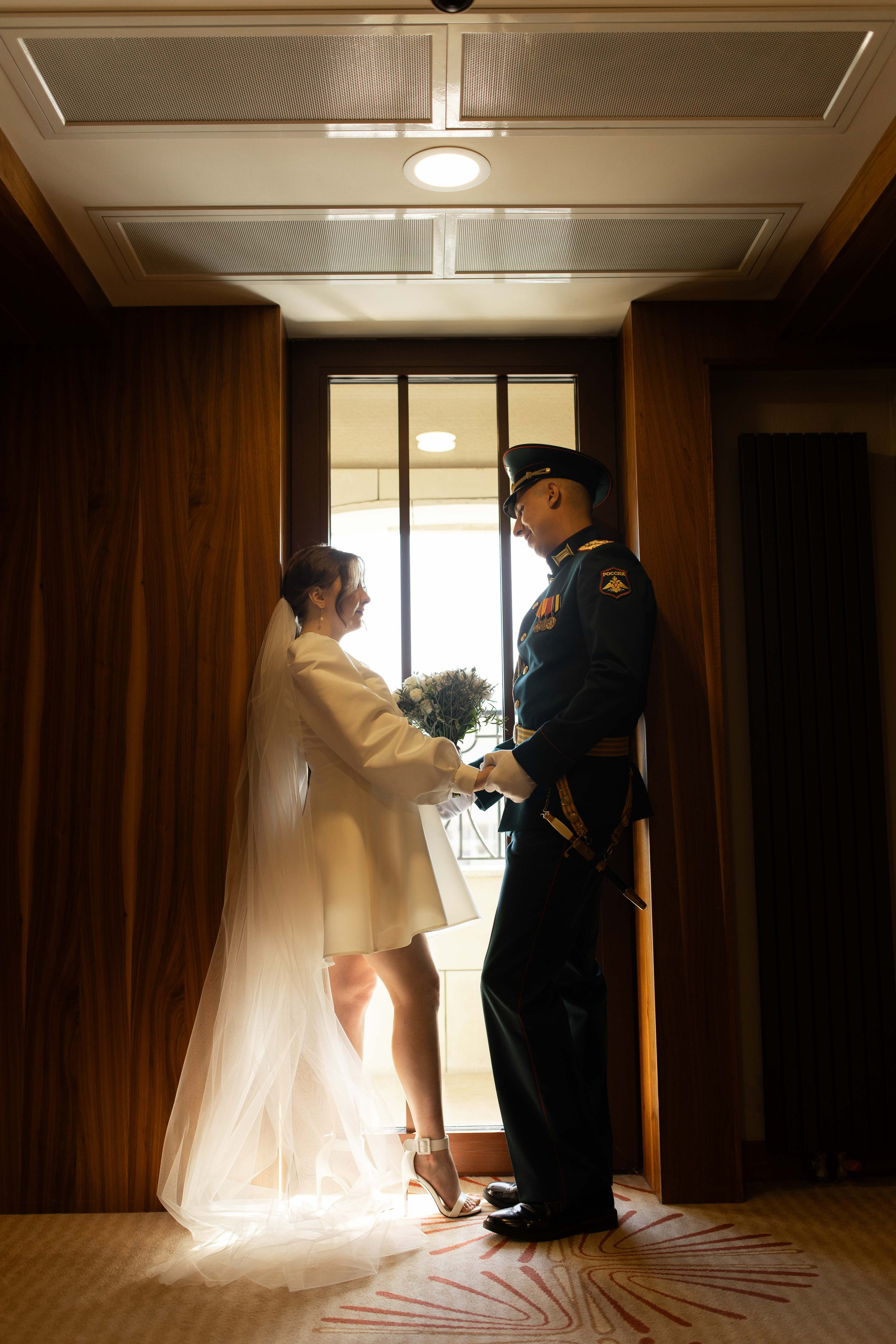 Сергей и Анастасия | Сборы, ЗАГС, прогулка | Свадьба 18.05.2024. Свадебный фотограф Новосибирск | Готовность фото от 14 дней