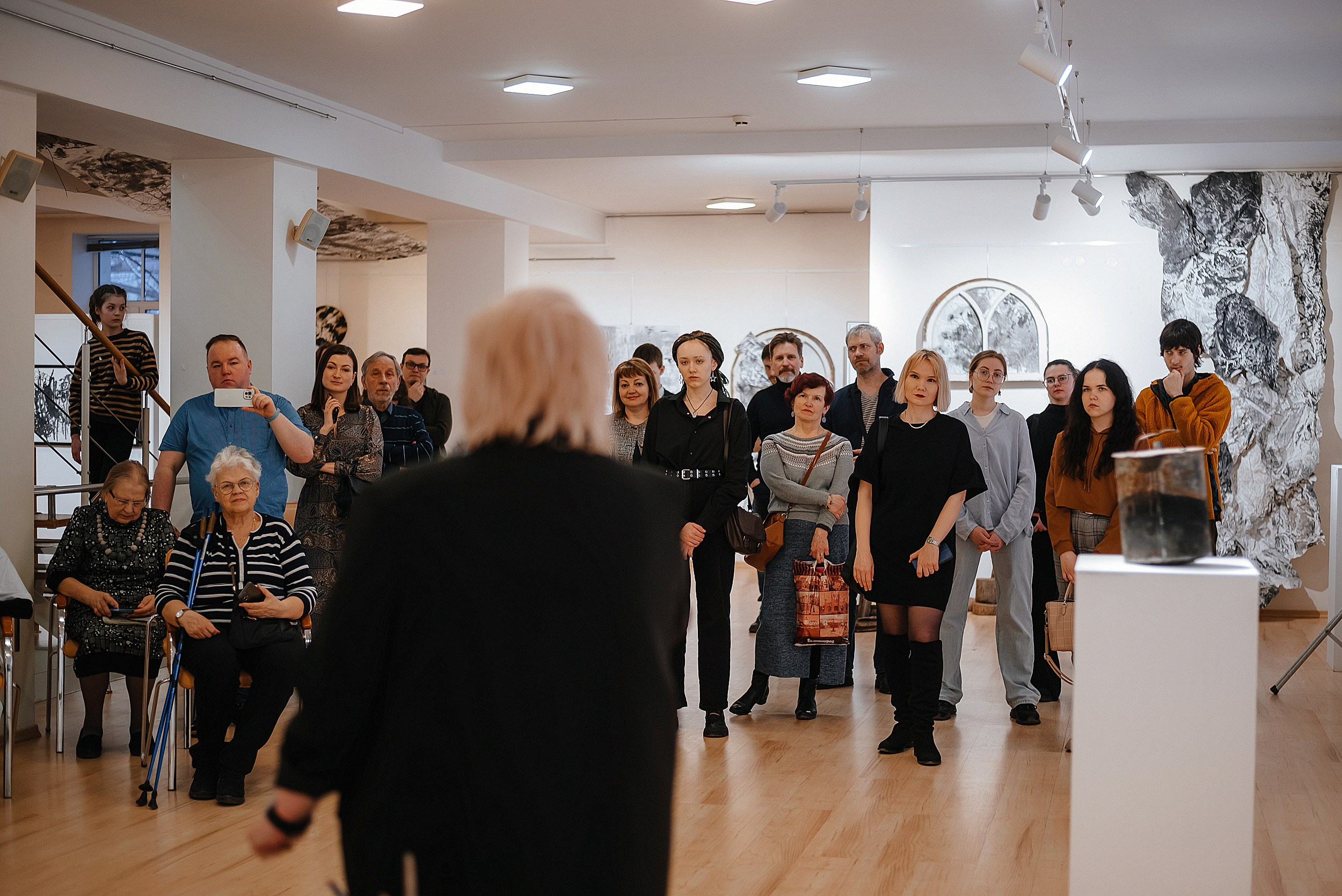 26.03.2024 | Галерея современного искусства «Красный Мост». Открытие выставки «Светлый день, но вдруг.». Фотограф Роман Рудаков