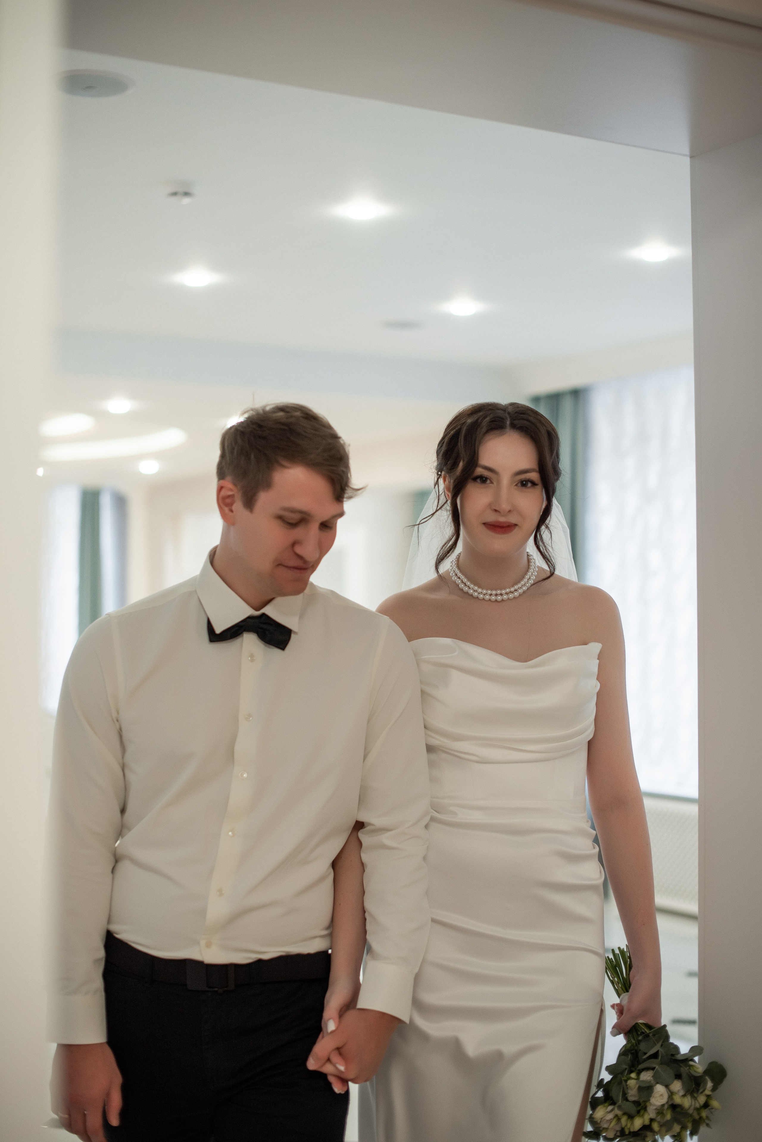 Love Story – романтическая фотосессия на фоне города. Свадебный фотограф в Миассе Татьяна Ружникова