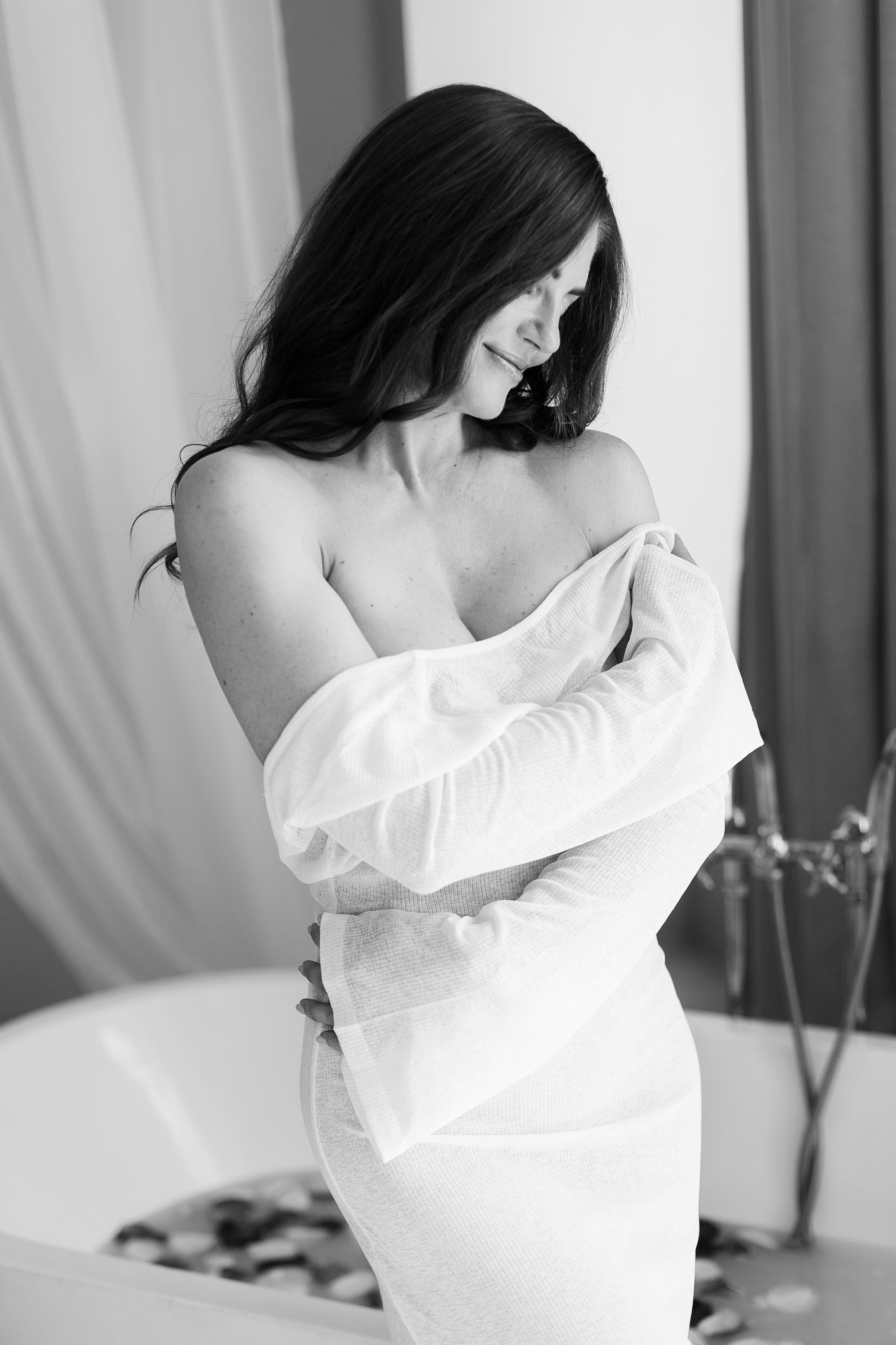 Женские чувственные съёмки. Женский фотограф Саша Логвиненко