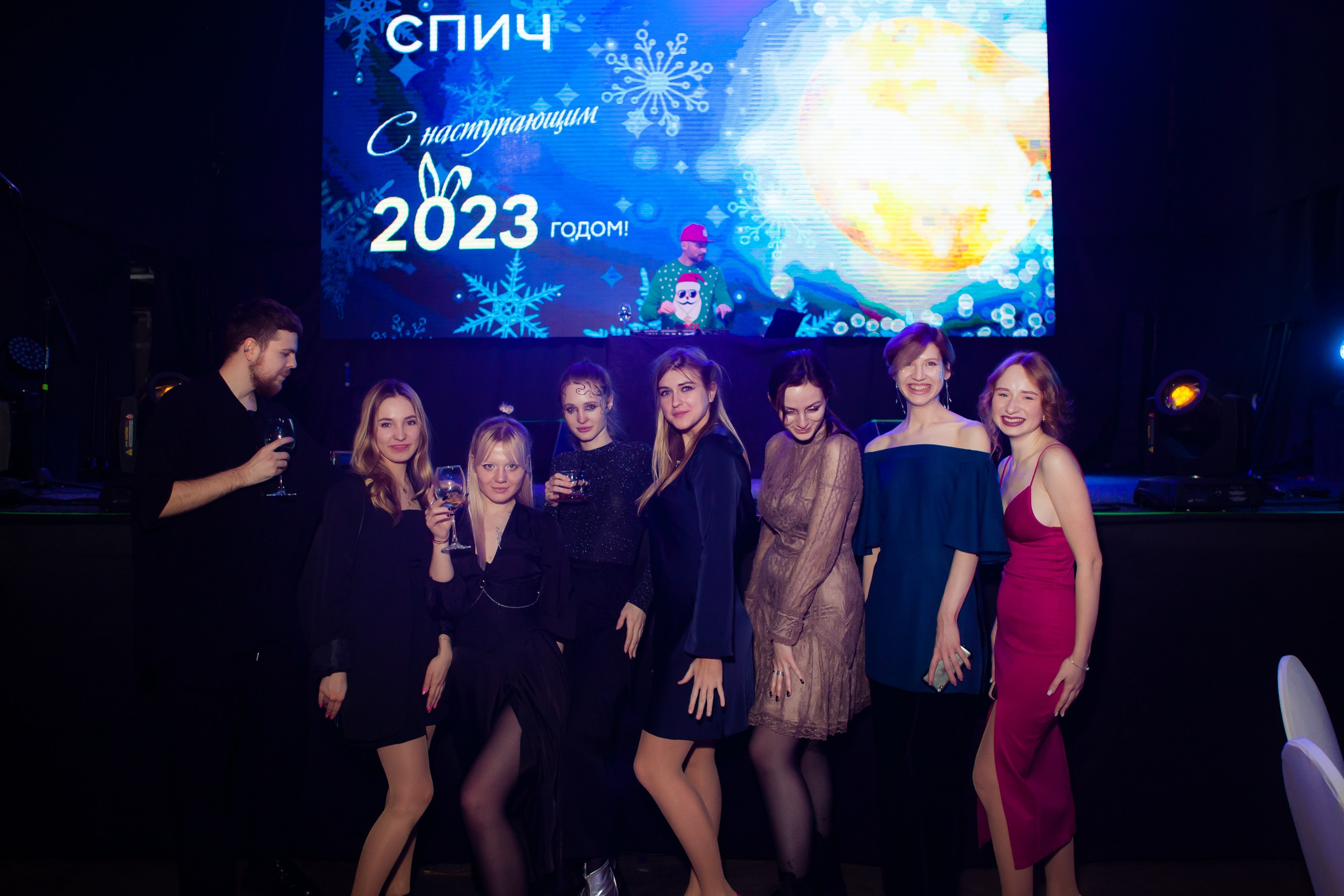 Speech. Архитектурное бюро. Портретный творческий фотограф в Москве Надя Дудник