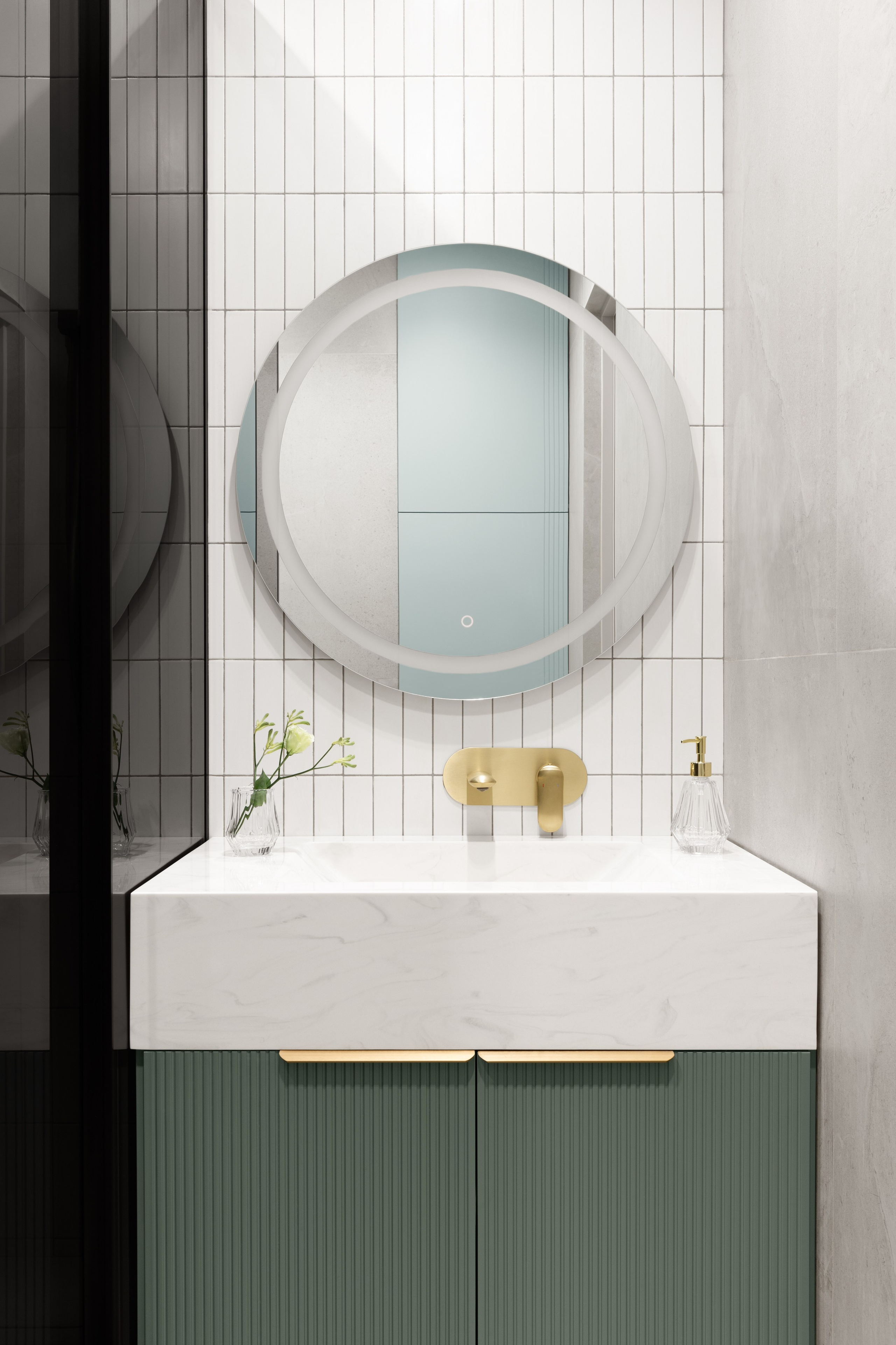 Динара Сембаева — Europe City. Roman Yakunin — interior photographer in Almaty, Kazakhstan