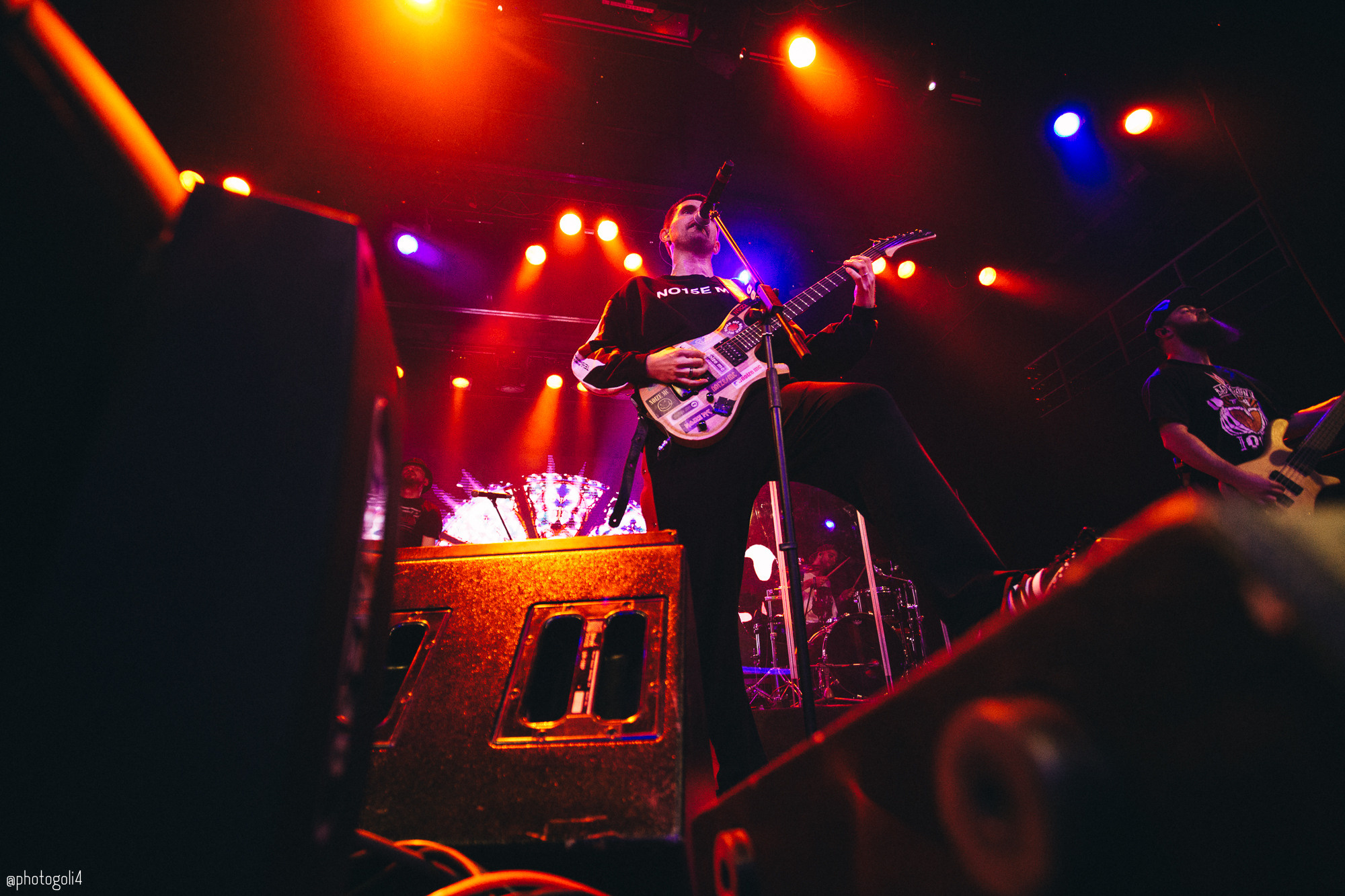 Концерт Noize MC. Хороший репортажный и промышленный фотограф в Казани Алексей Щелконогов