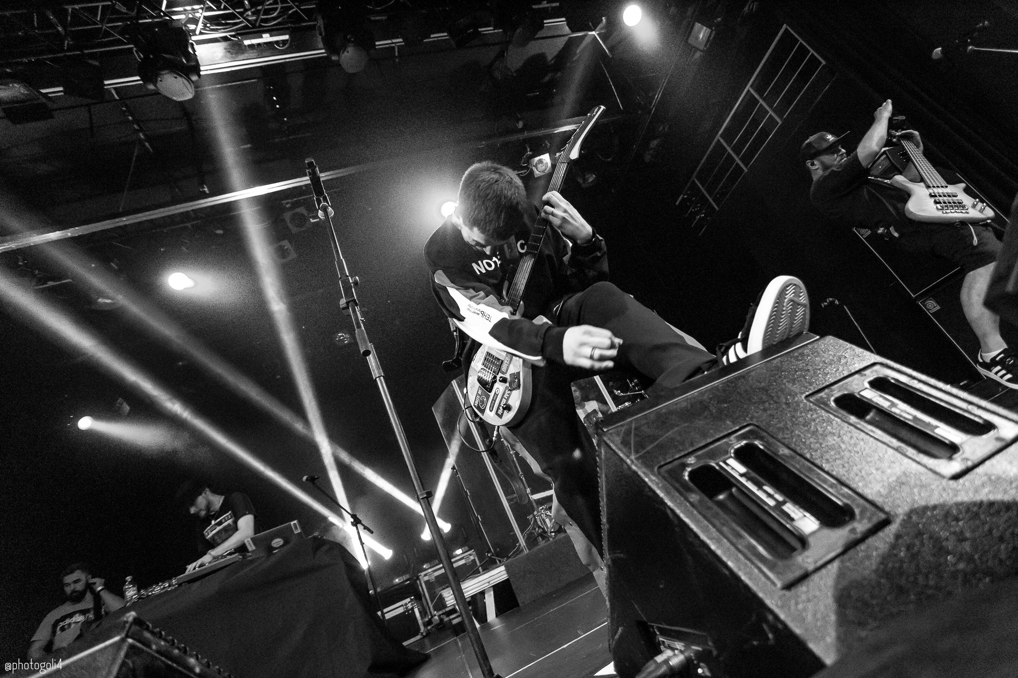 Концерт Noize MC. Хороший репортажный и промышленный фотограф в Казани Алексей Щелконогов