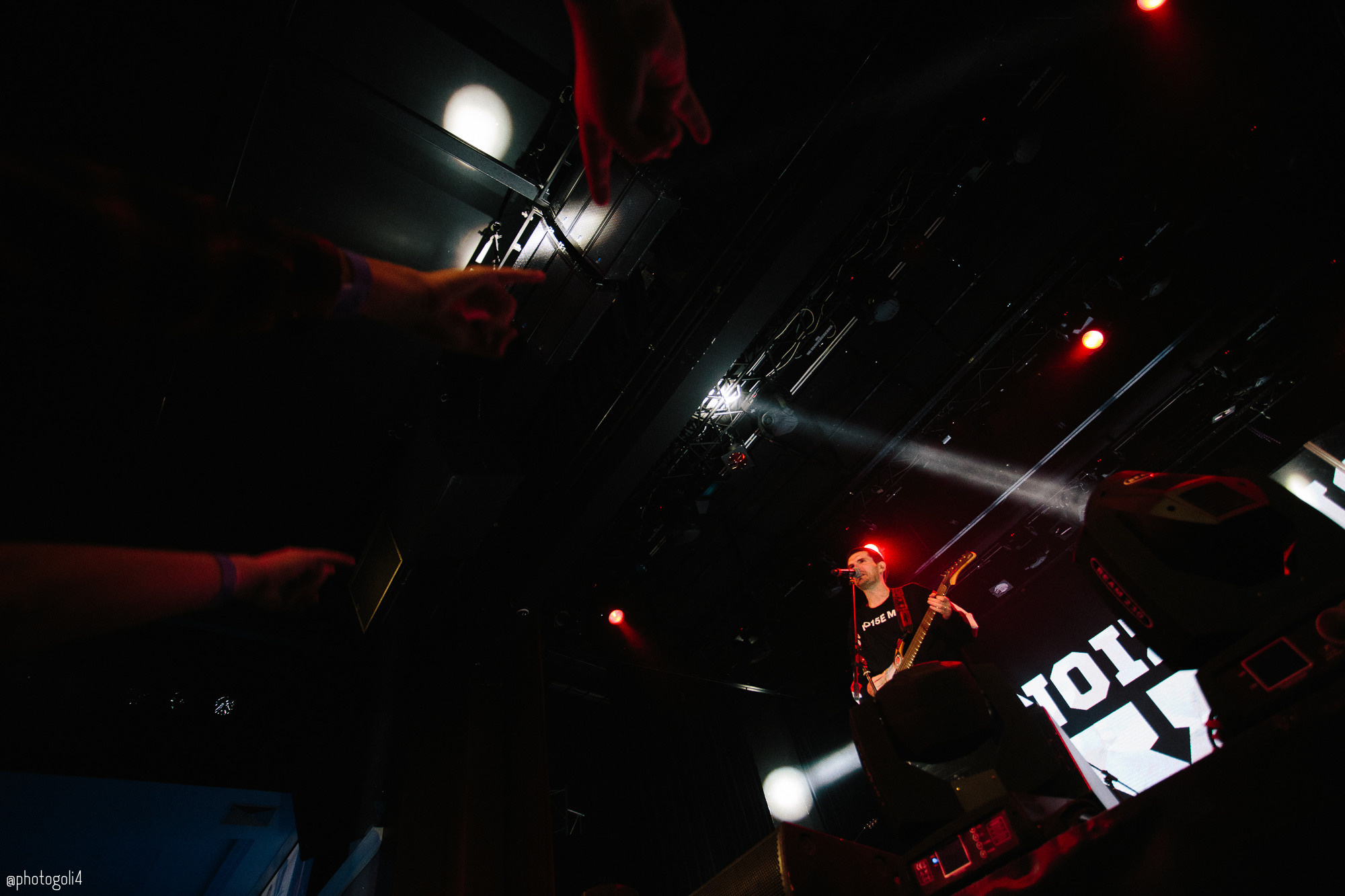 Концерт Noize MC. Хороший репортажный и промышленный фотограф в Казани Алексей Щелконогов