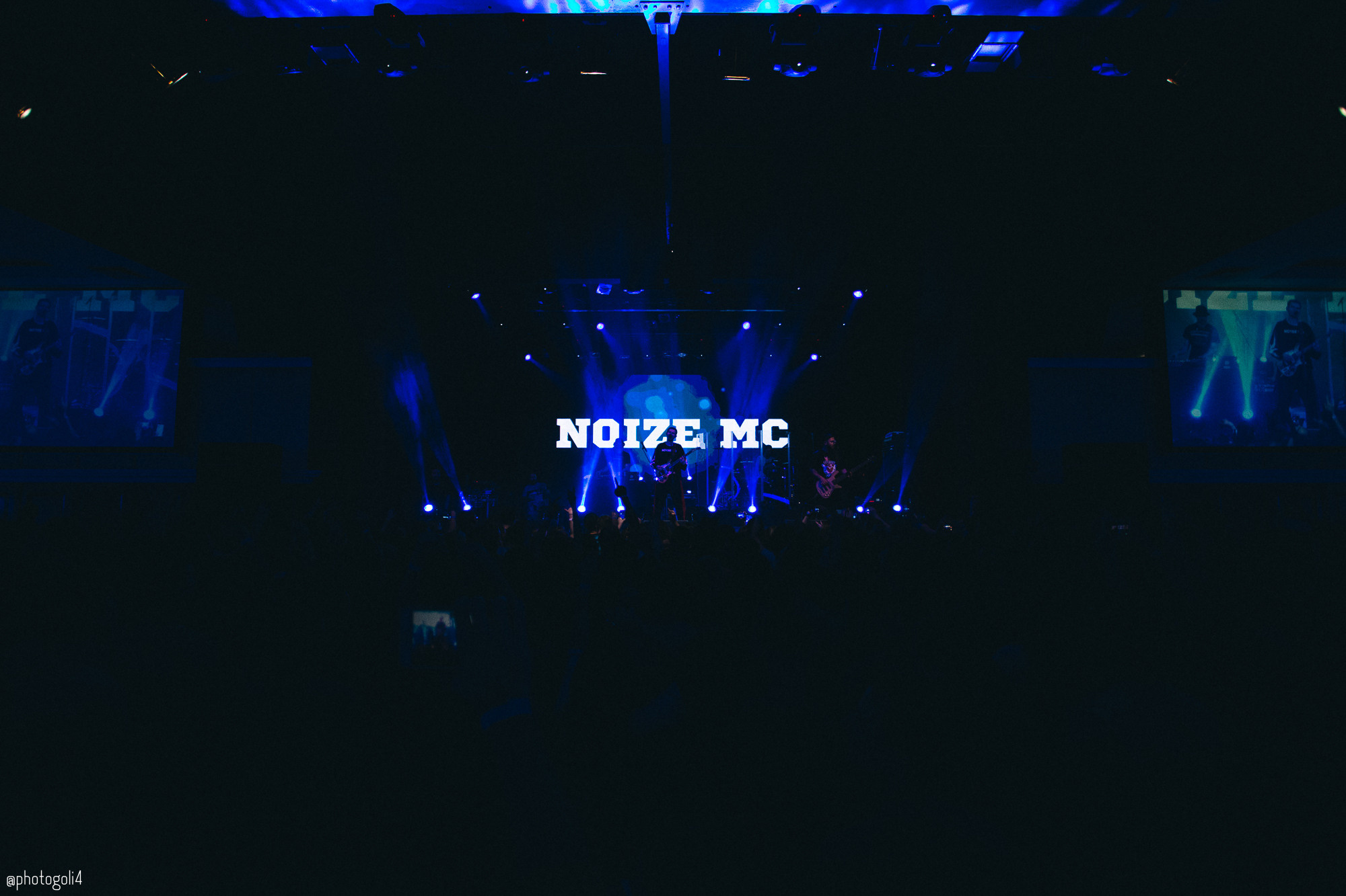 Концерт Noize MC. Хороший репортажный и промышленный фотограф в Казани Алексей Щелконогов