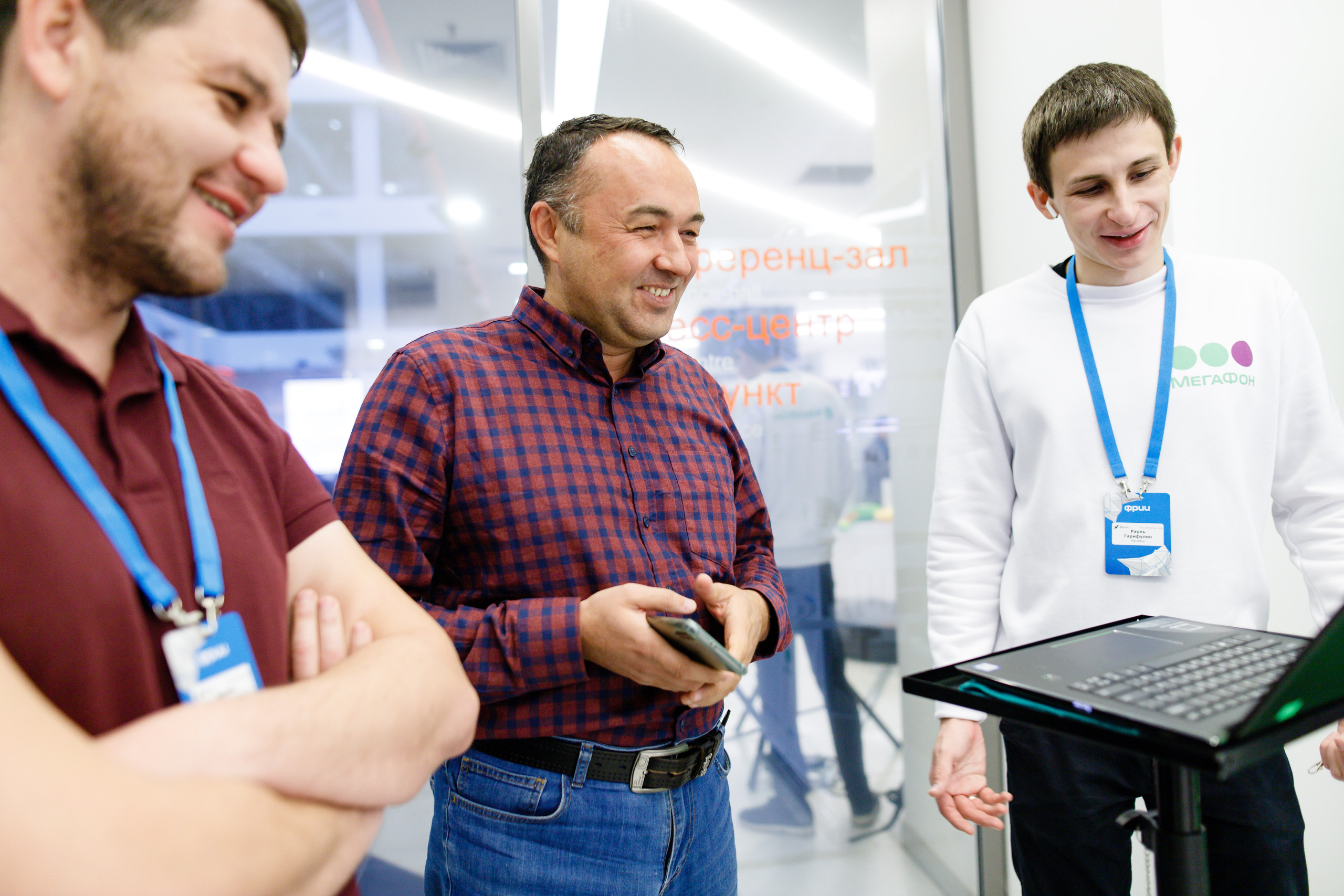 Фотограф на конференцию. Хороший репортажный и промышленный фотограф в Казани Алексей Щелконогов