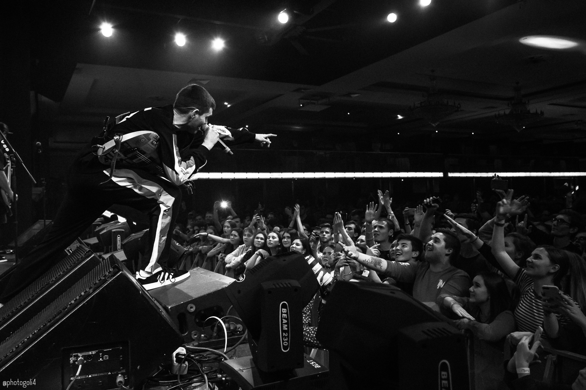 Концерт Noize MC. Хороший репортажный и промышленный фотограф в Казани Алексей Щелконогов