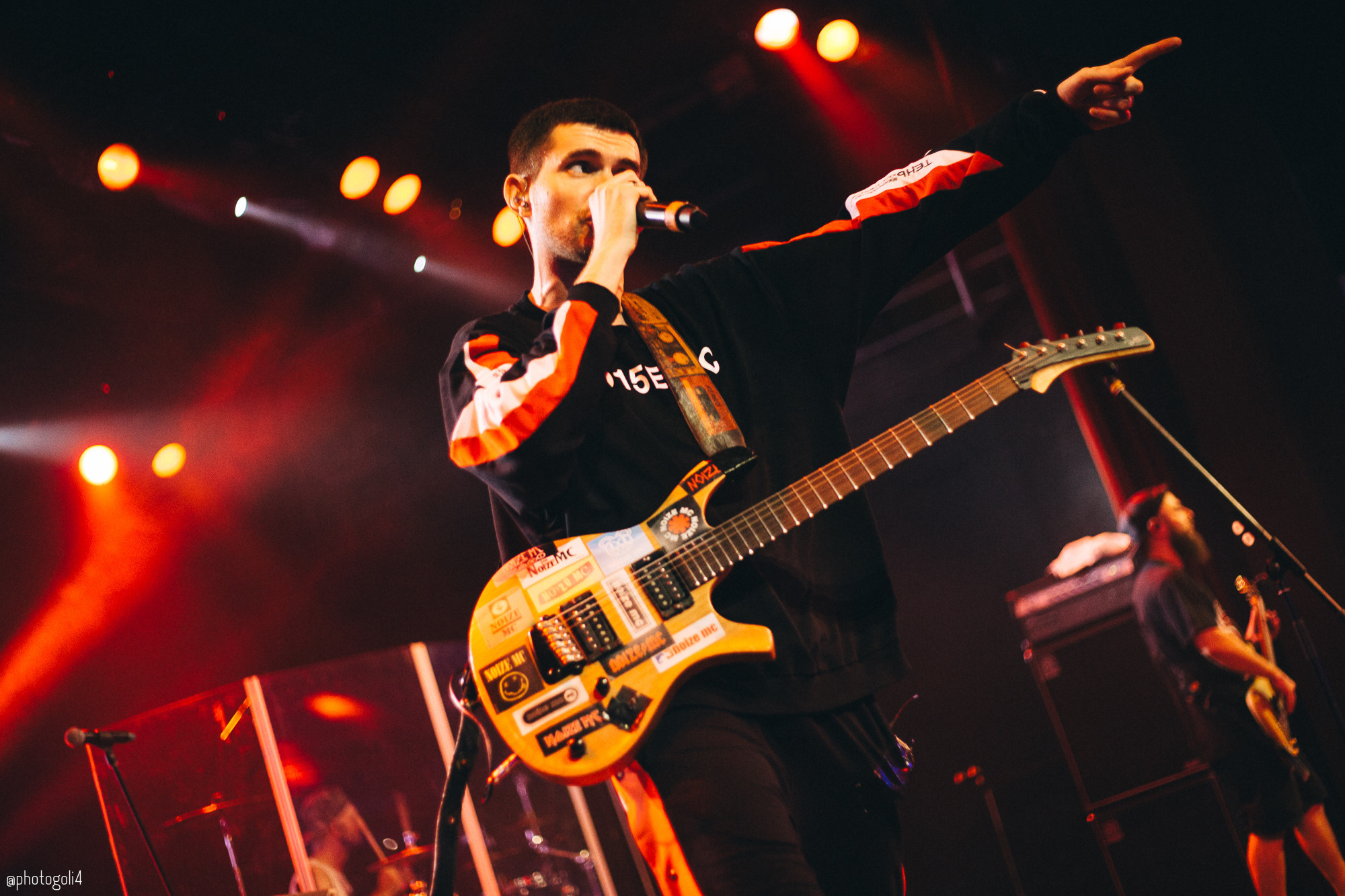 Концерт Noize MC. Хороший репортажный и промышленный фотограф в Казани Алексей Щелконогов