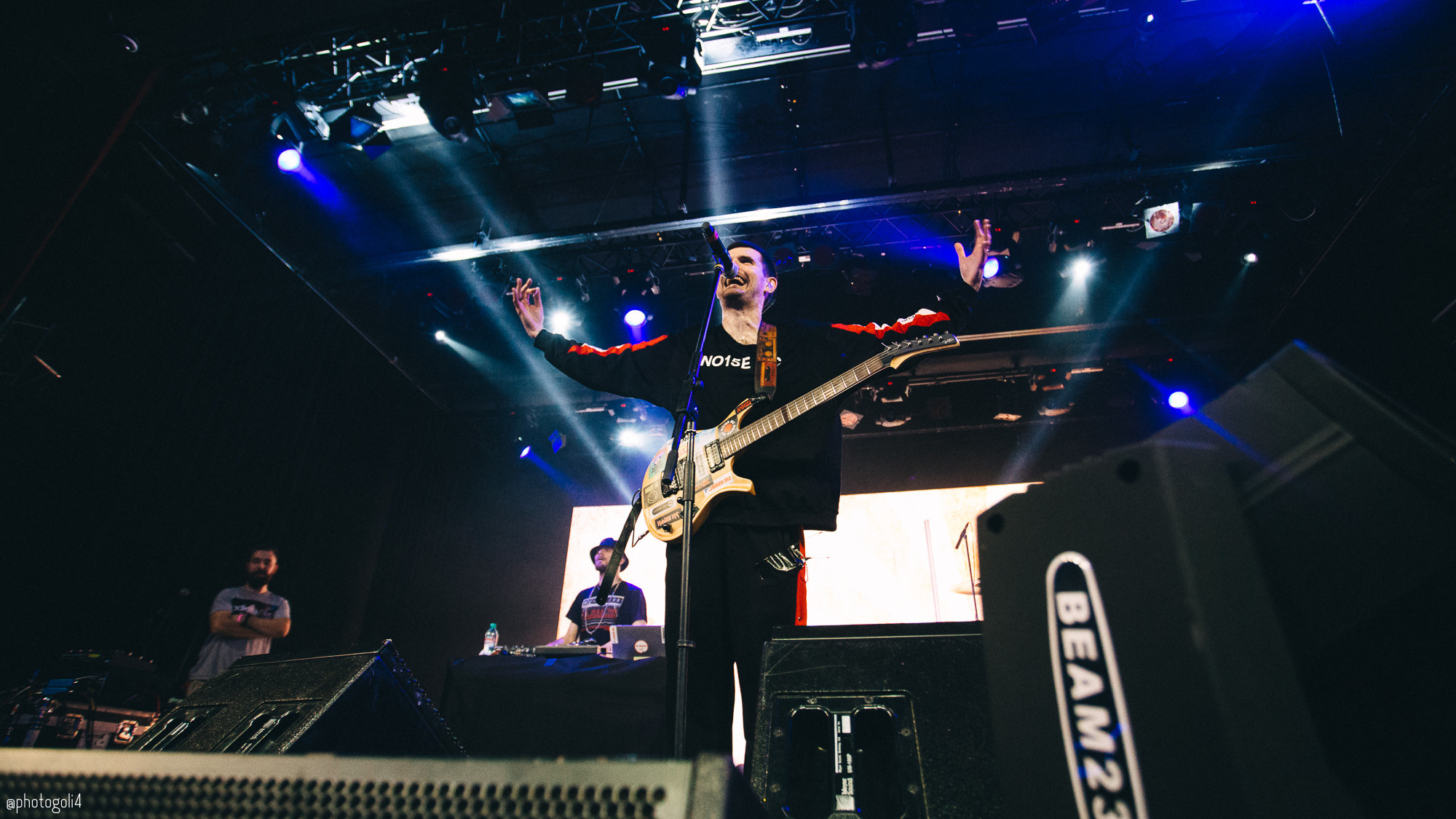 Концерт Noize MC. Хороший репортажный и промышленный фотограф в Казани Алексей Щелконогов