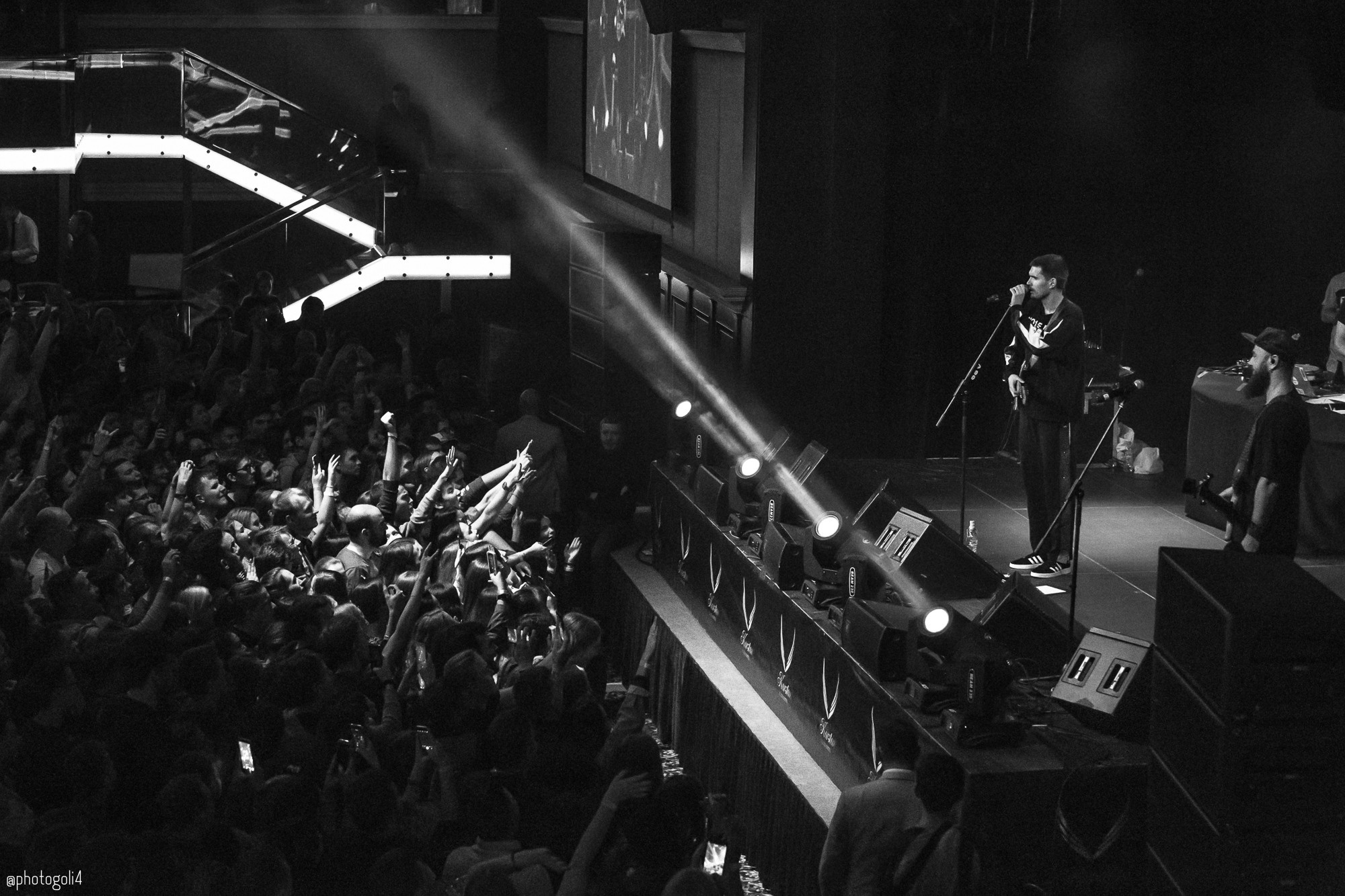 Концерт Noize MC. Хороший репортажный и промышленный фотограф в Казани Алексей Щелконогов