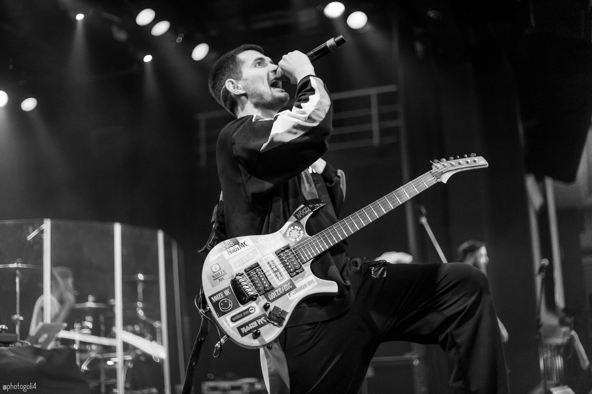 Концерт Noize MC. Хороший репортажный и промышленный фотограф в Казани Алексей Щелконогов