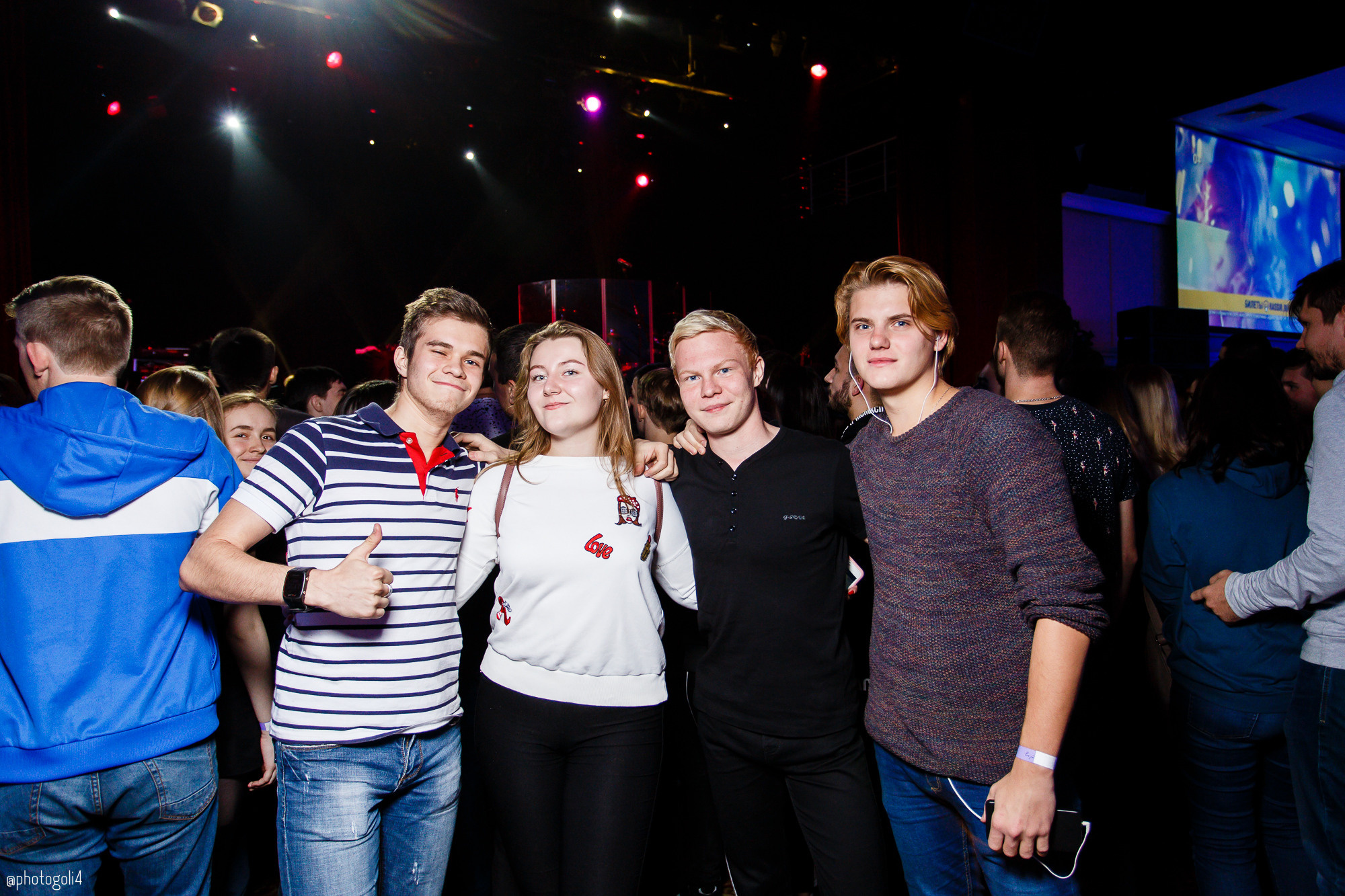 Концерт Noize MC. Хороший репортажный и промышленный фотограф в Казани Алексей Щелконогов