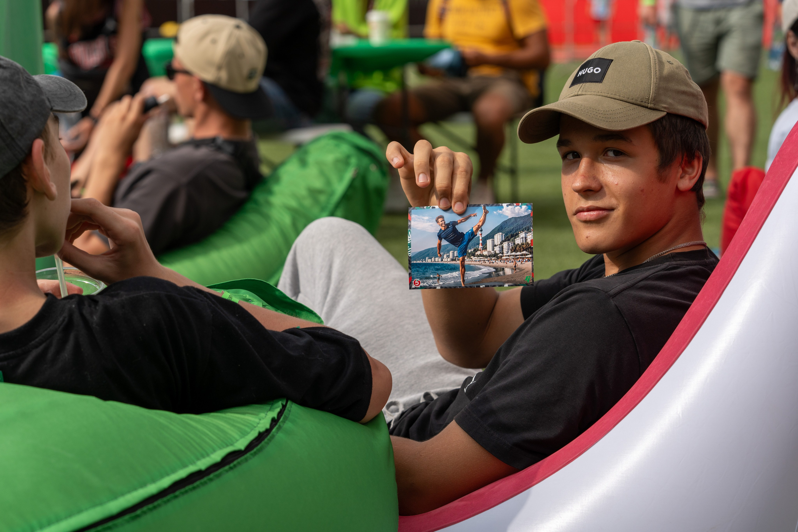 Фотоотчет партнеской интеграции для сети «Пятерочка» на фестивале «Grounded». Репортажный фотограф в Красной Поляне и Сочи Павлюченко Екатерина