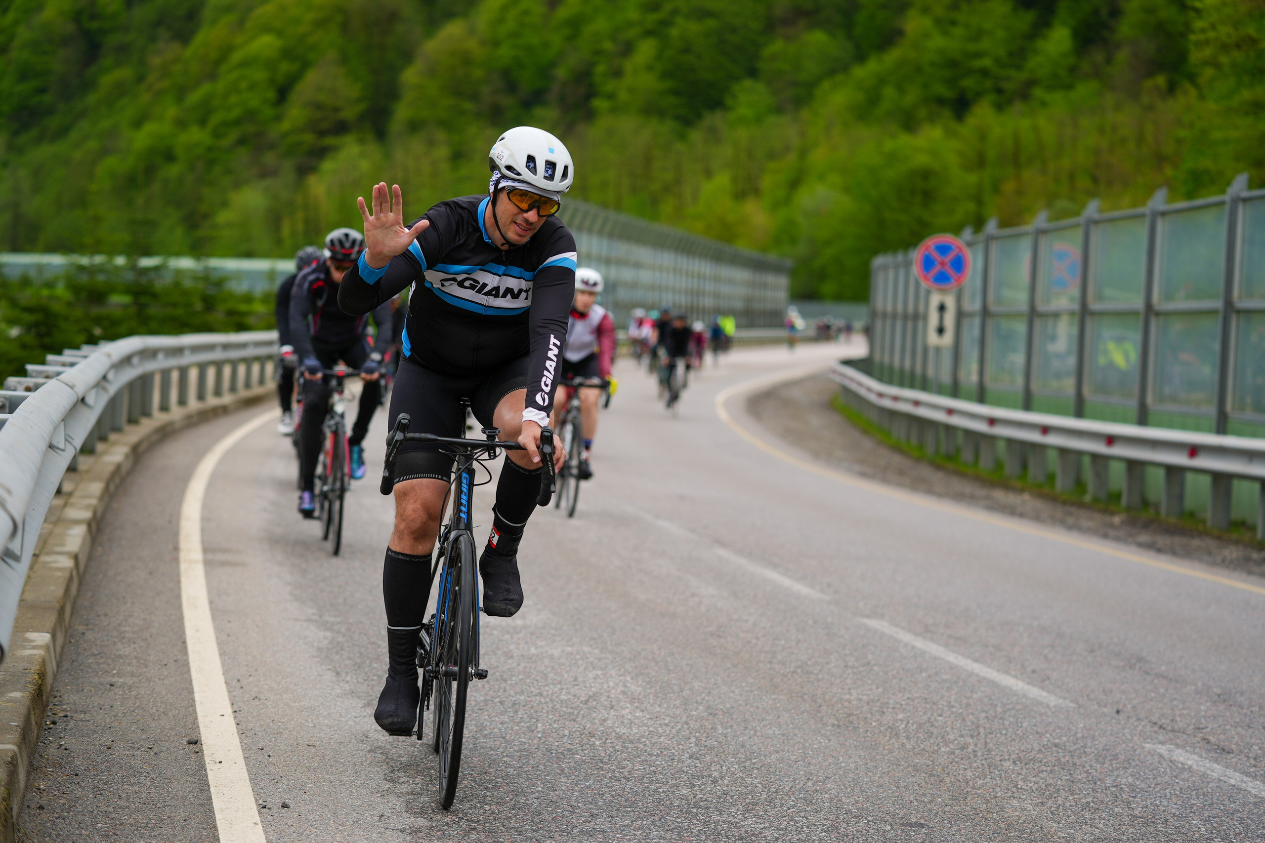 Велогонка «Три горы» на курортах горного кластера Красная Поляна. Репортажный фотограф в Красной Поляне и Сочи Павлюченко Екатерина