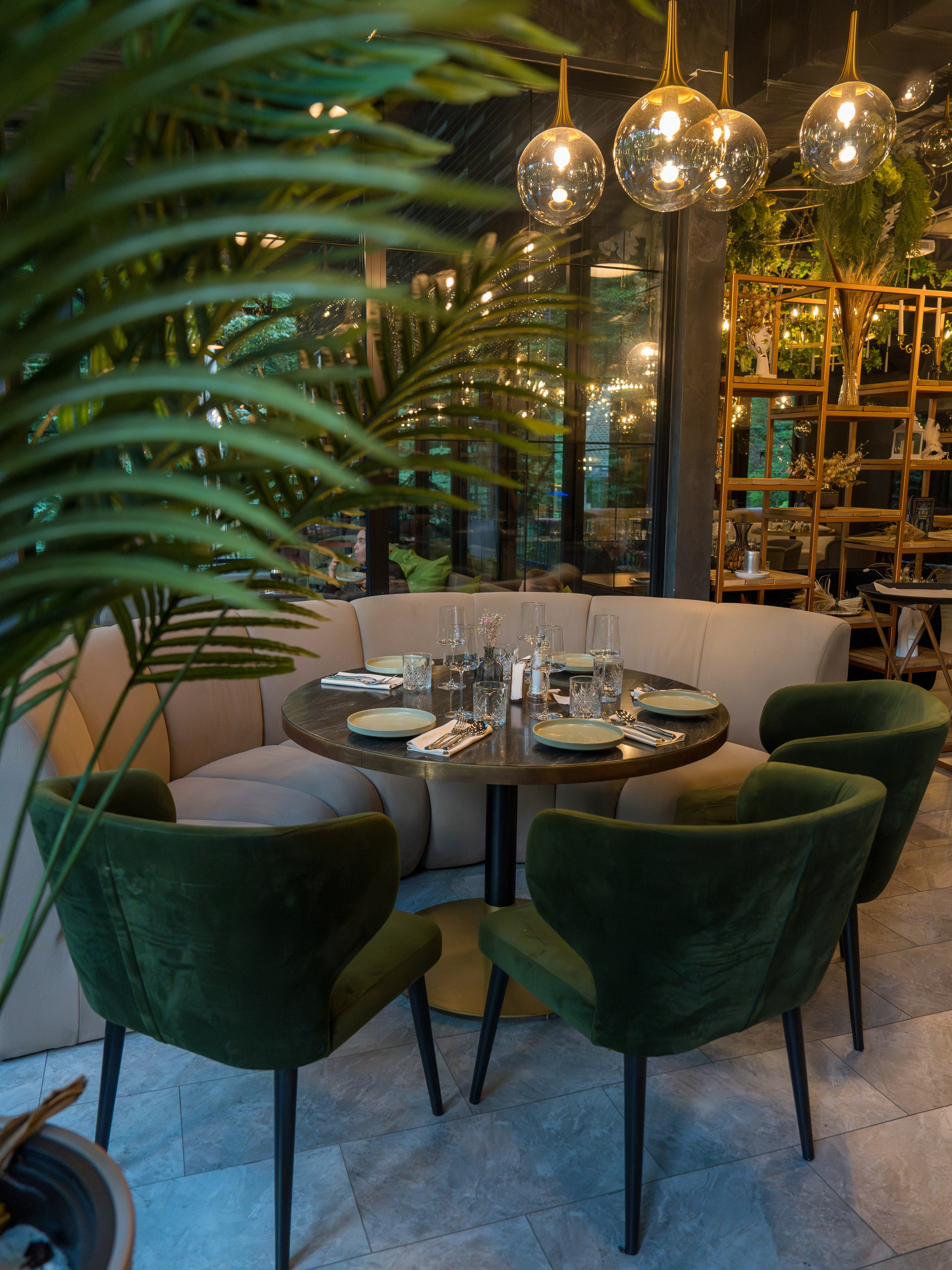 Гастрономический ужин «Лесная Италия» с Мирко Дзаго в ресторане RiverSide. Репортажный фотограф в Красной Поляне и Сочи Павлюченко Екатерина